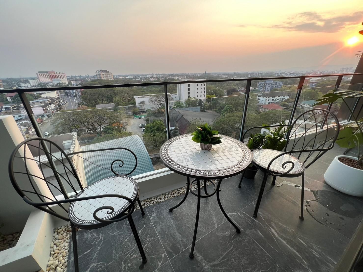 3-Bedroom Apartment