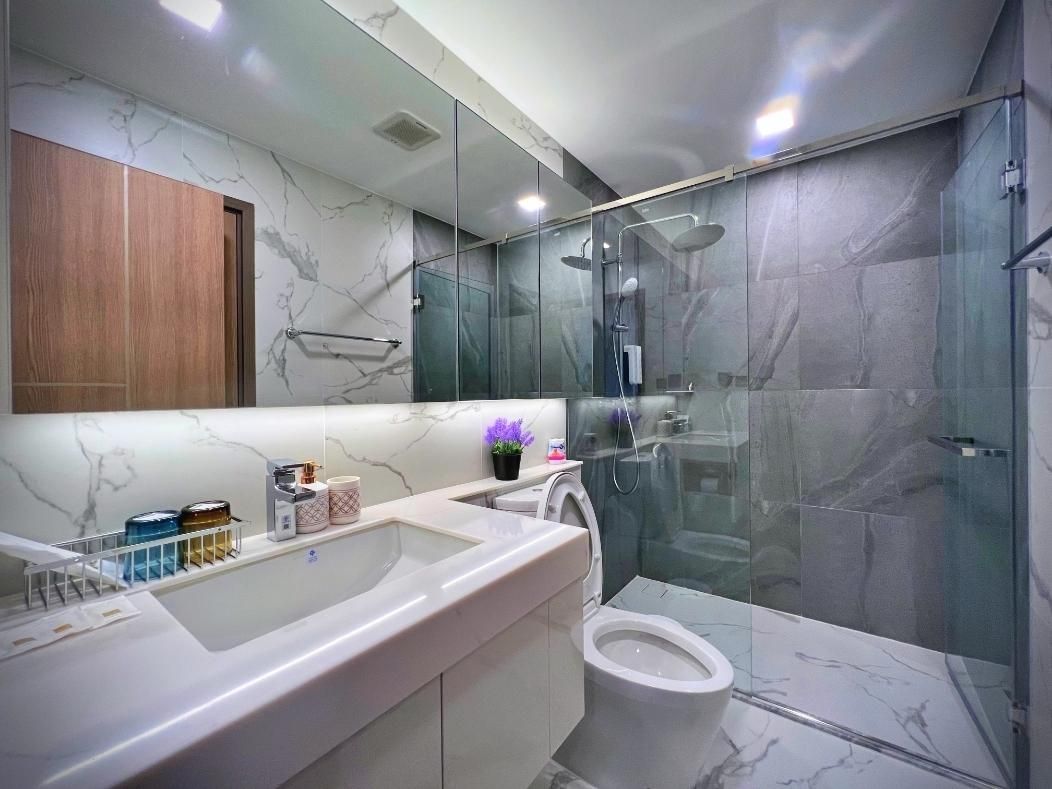 2 Bedroom 1 Bathroom Apartment