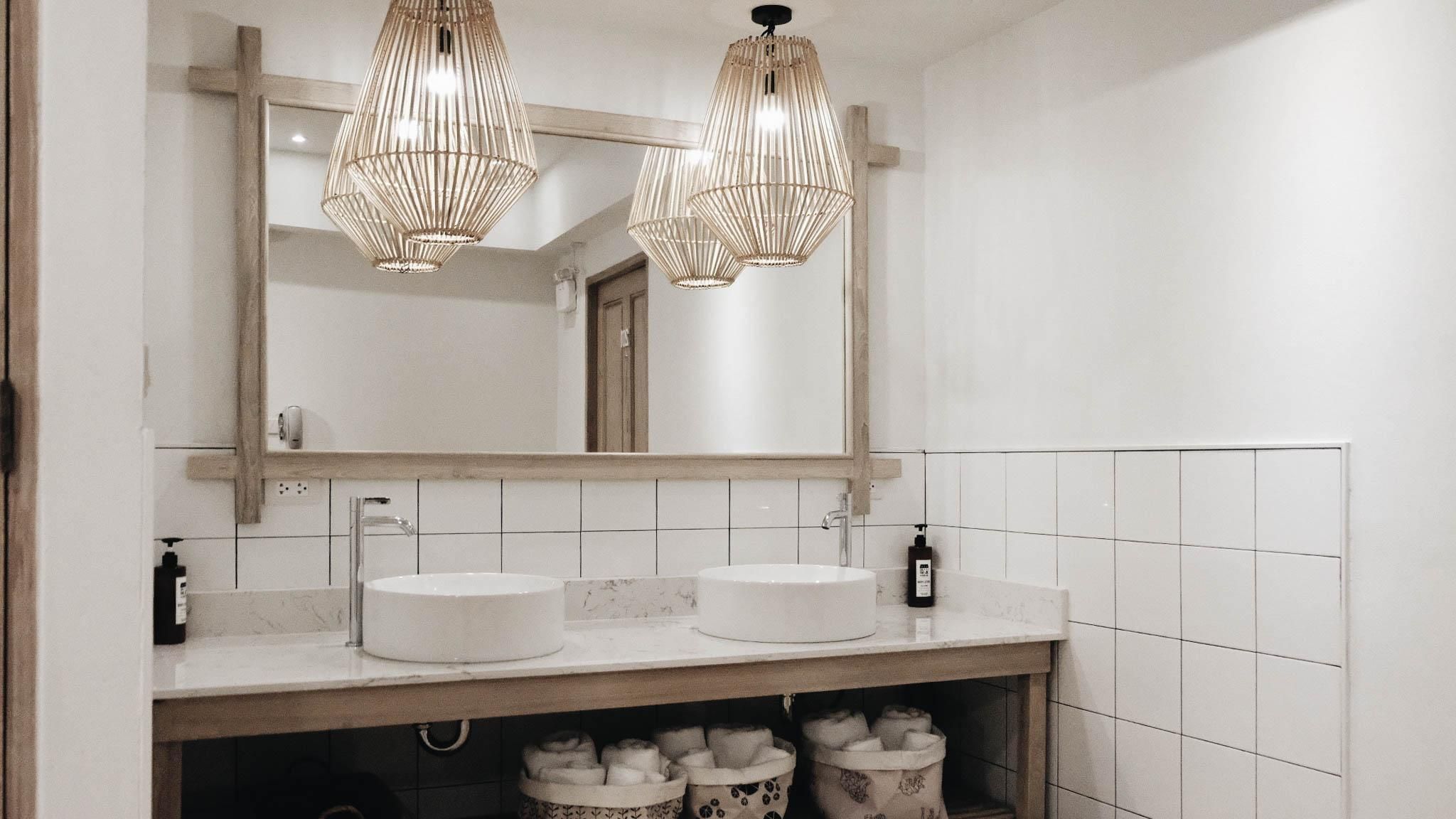 Amaka Bed and Breakfast Bunk Bed- Mixed Dorms 10 persons 2