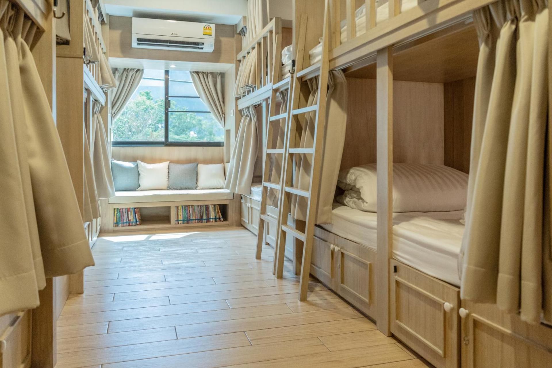 Amaka Bed and Breakfast Bunk Bed- Mixed Dorms 10 persons