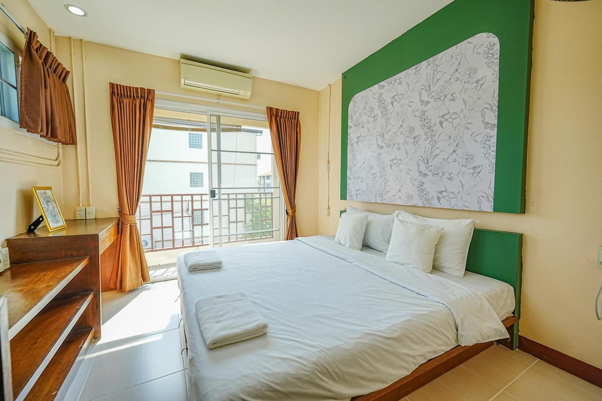 One-Bedroom Suite