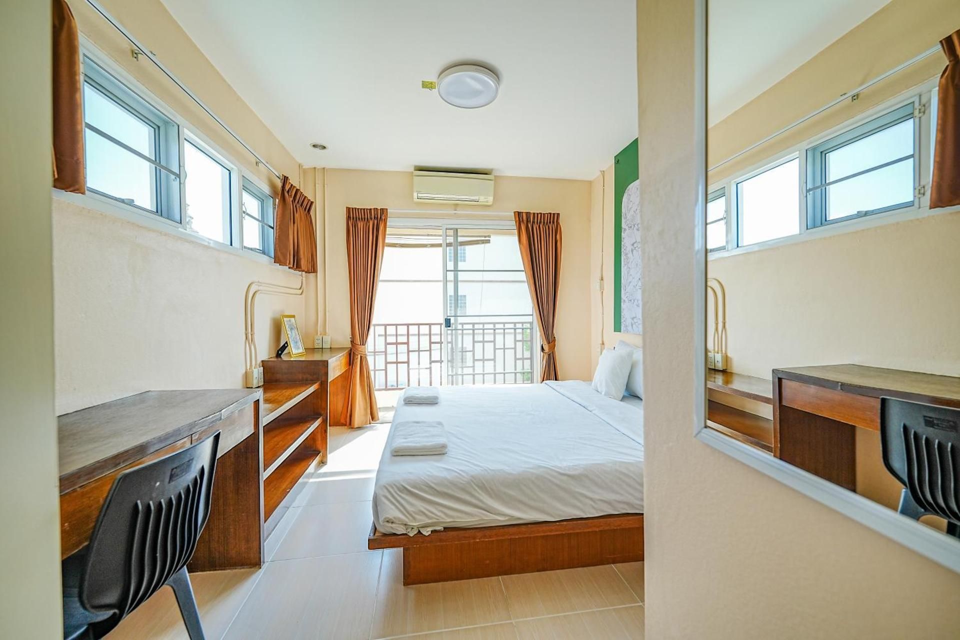 One-Bedroom Suite