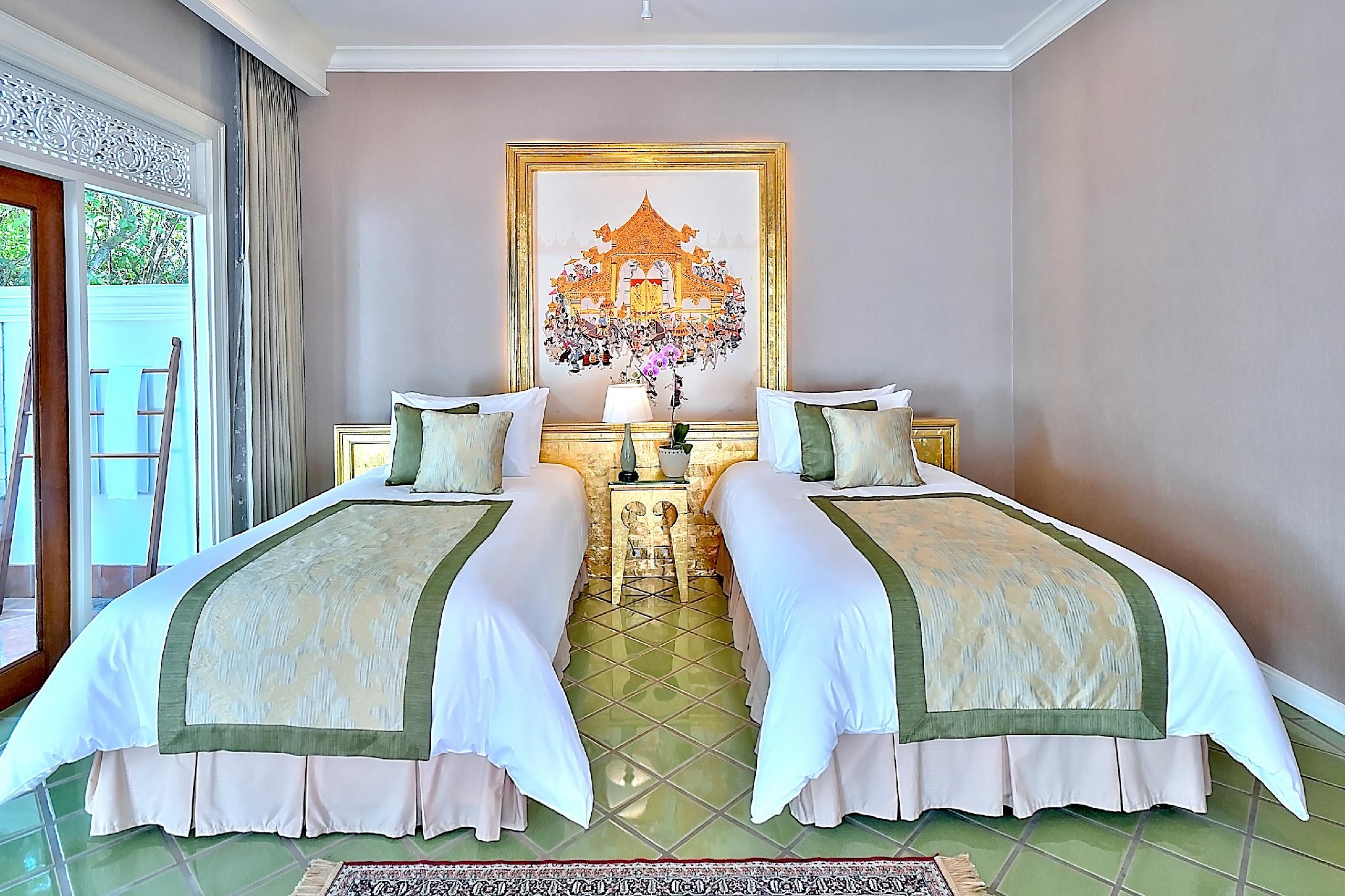 Premier Twin Courtyard Suite
