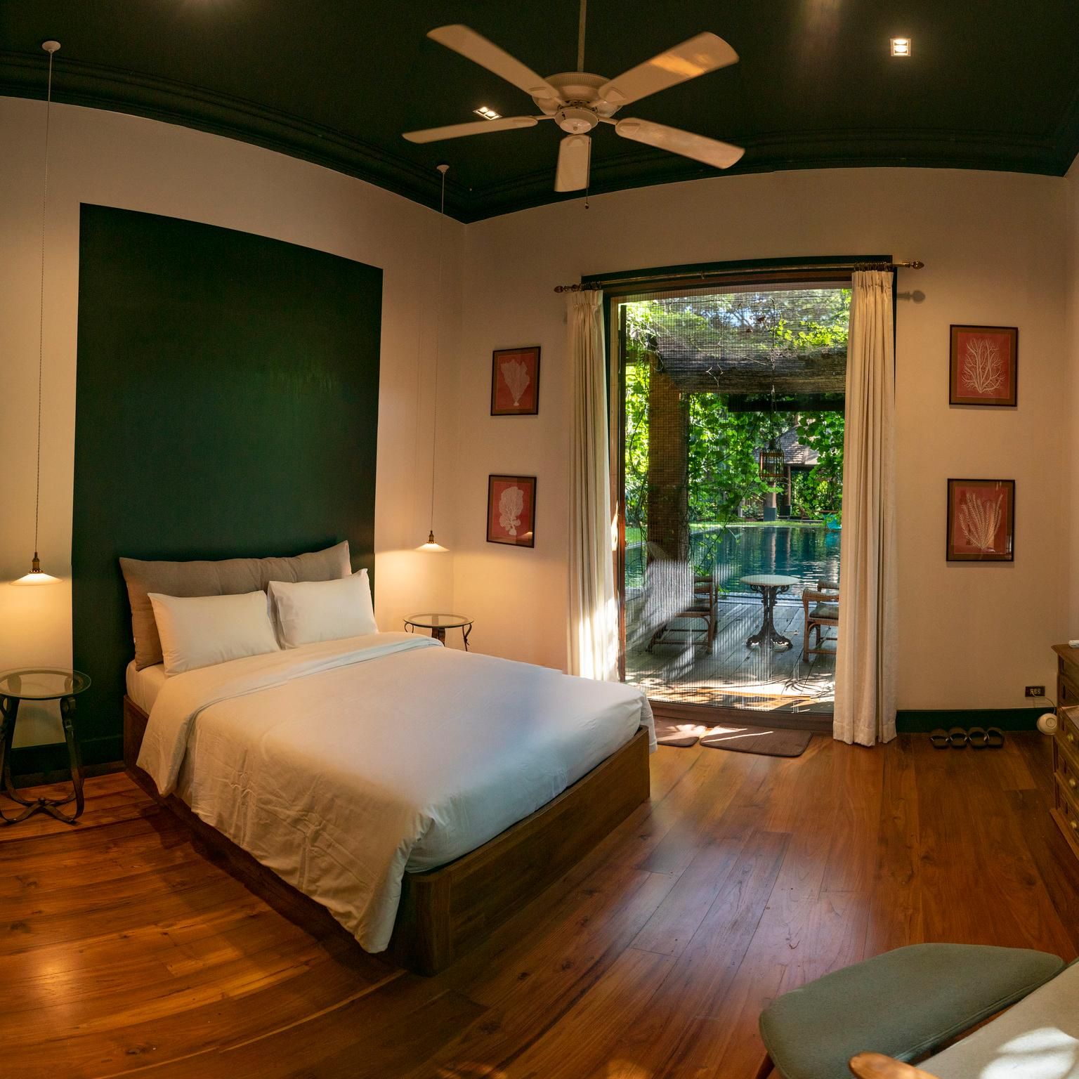 Pool Suite Garden View