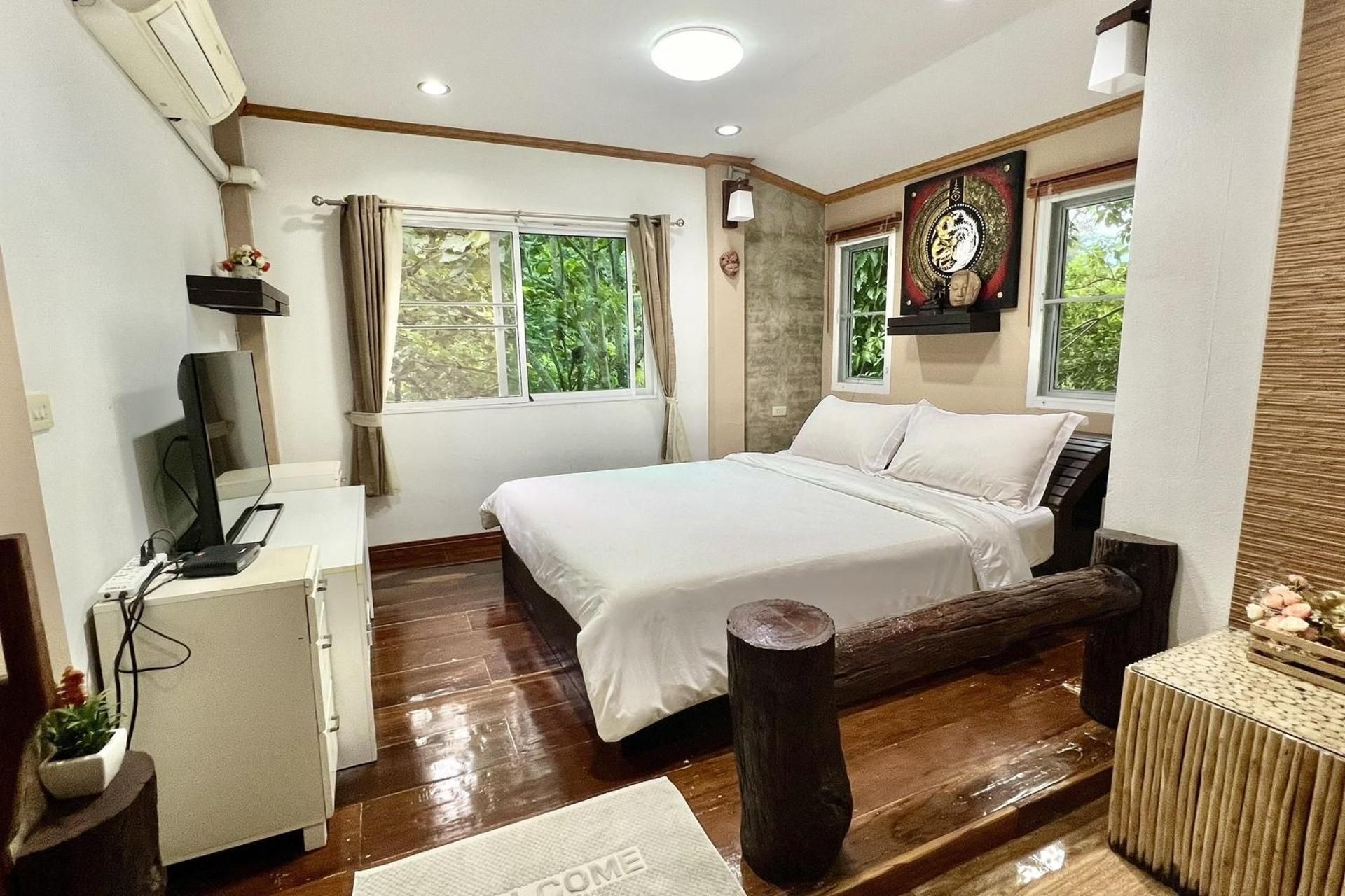 Deluxe Room with View