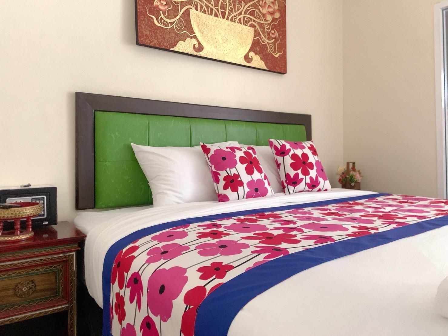 Double Bed Room With Air conditioning