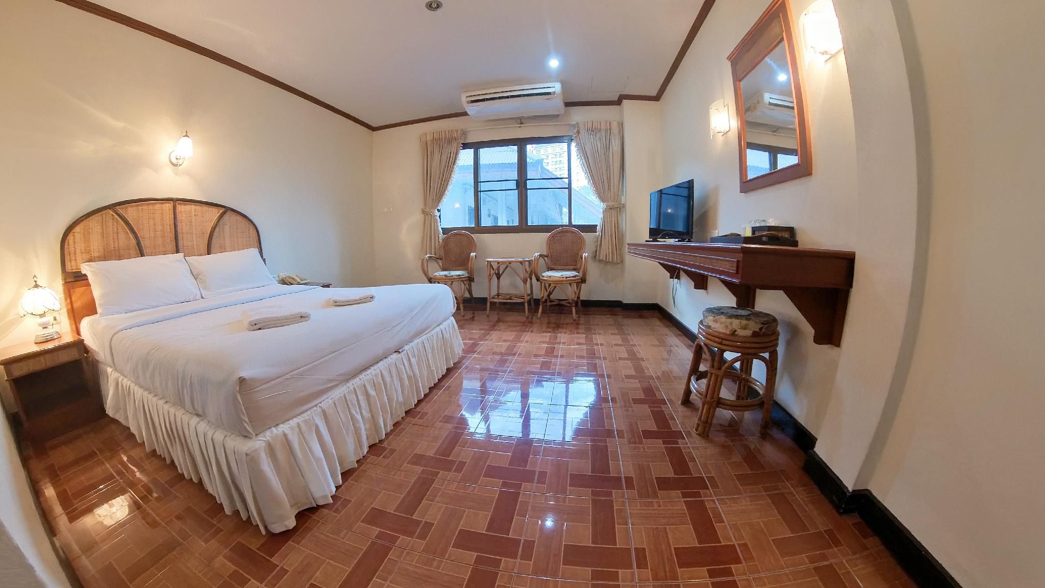 Superior Double Room - Non-Smoking