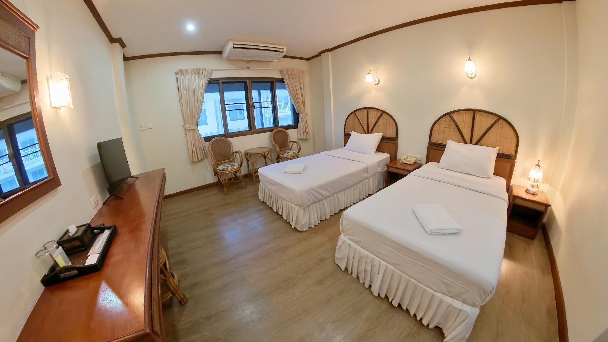 Superior Twin Room