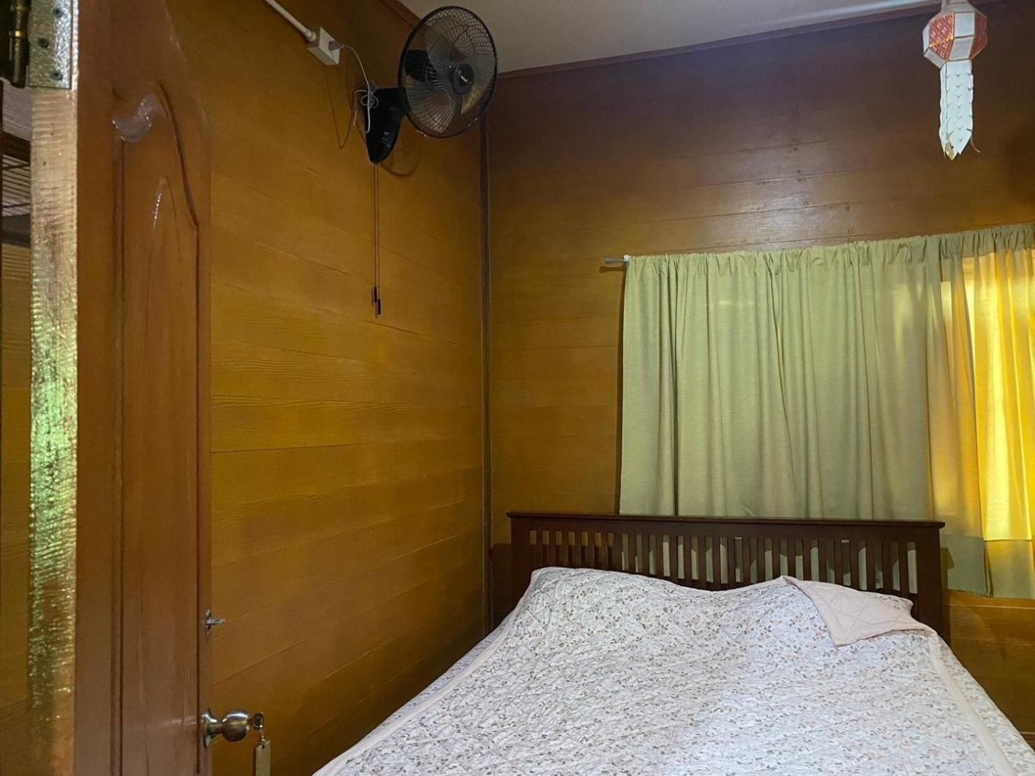 Double Room with Pool View - Fan