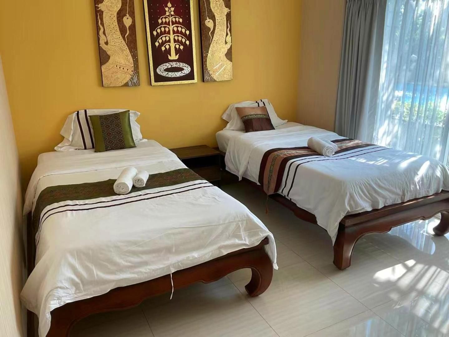 Twin Room with Pool View