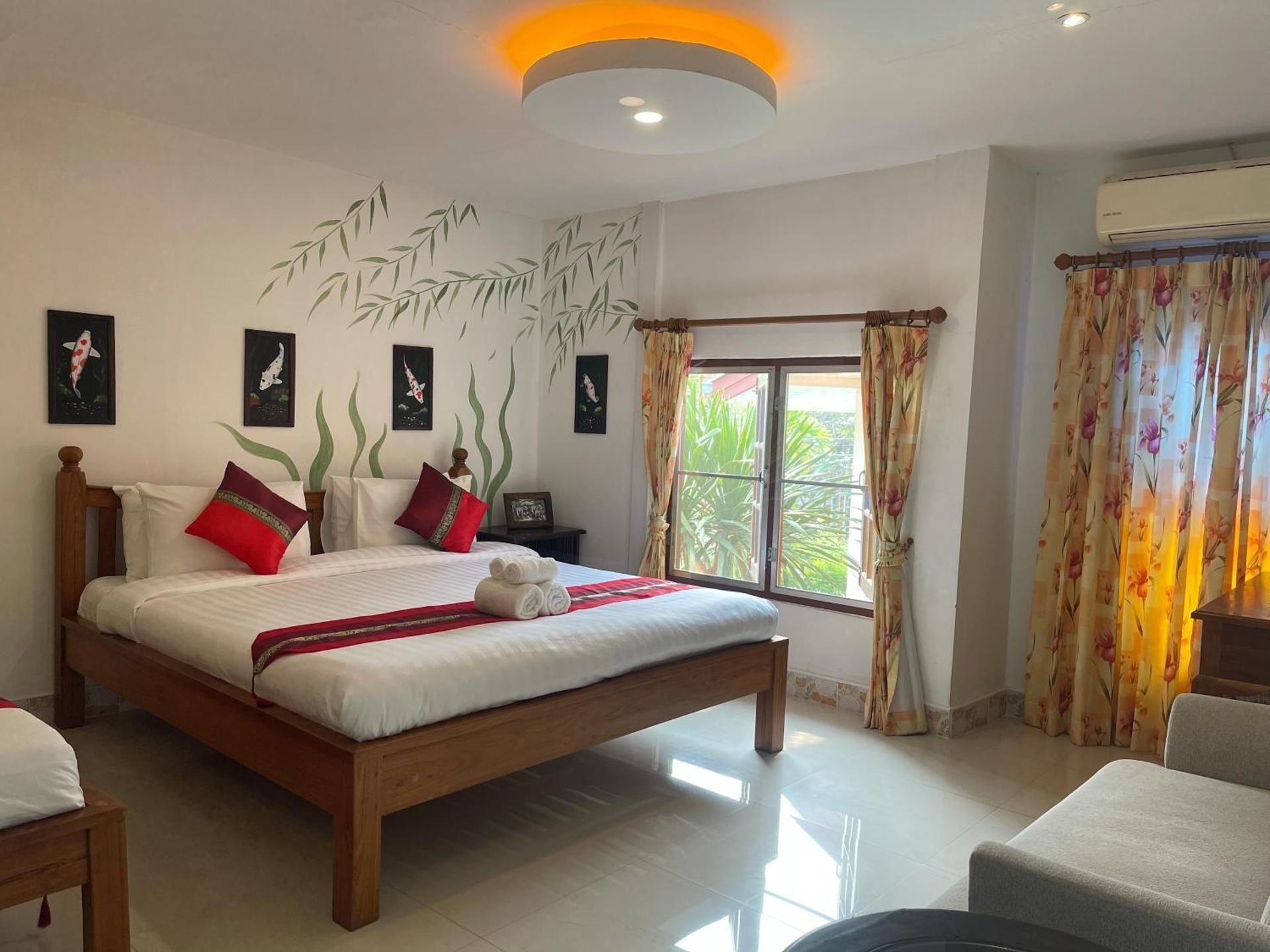 Deluxe Family Room