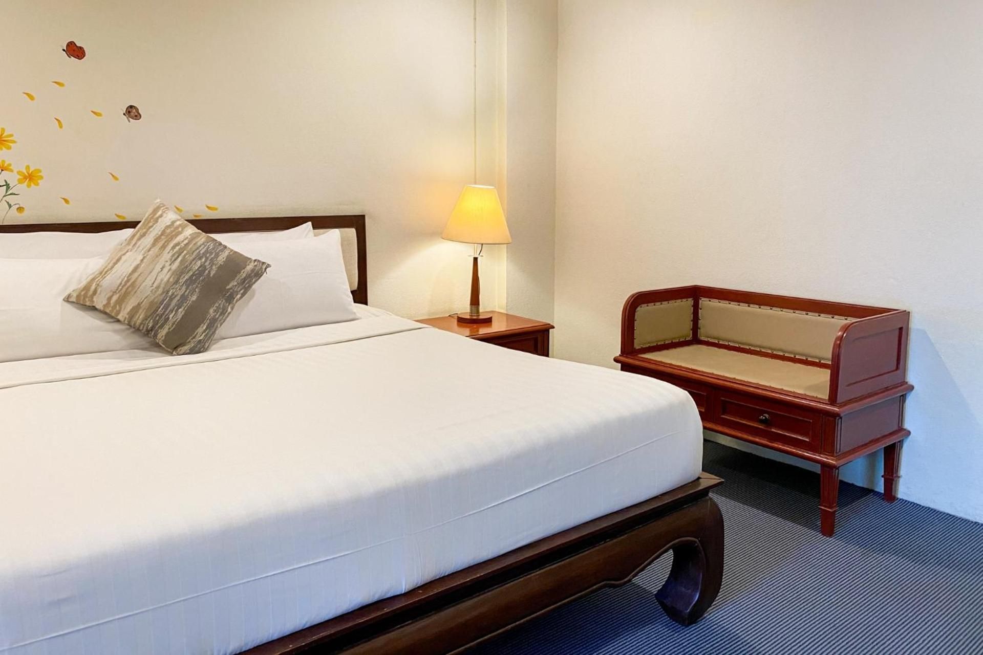 Deluxe Double Room with Balcony