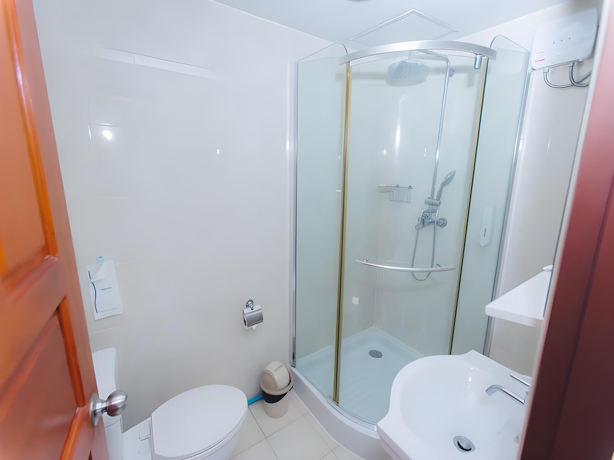 2-Bedroom Suite