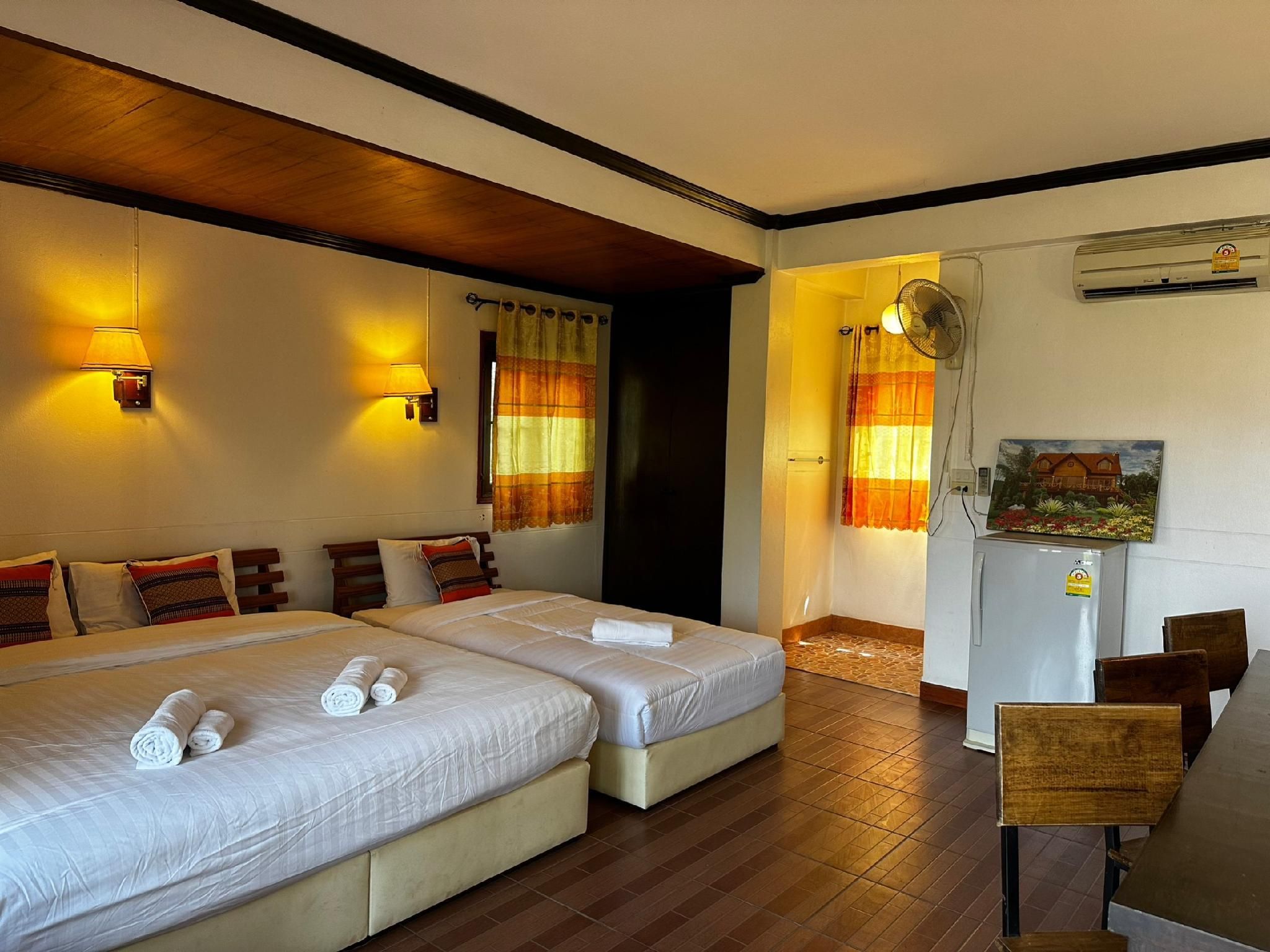 Triple Room for 3 People - Non-Smoking