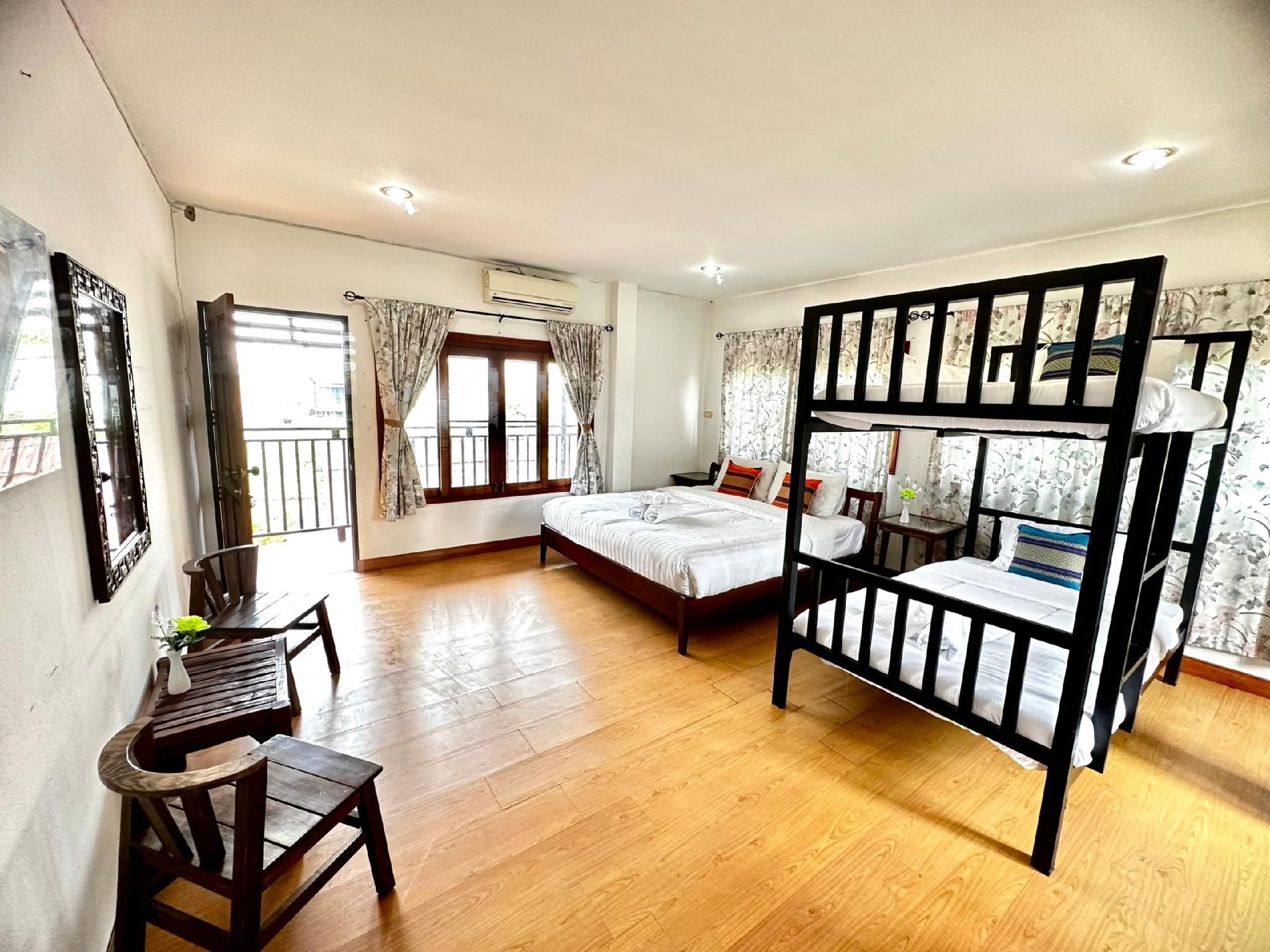 Family Room with Bunk Bed
