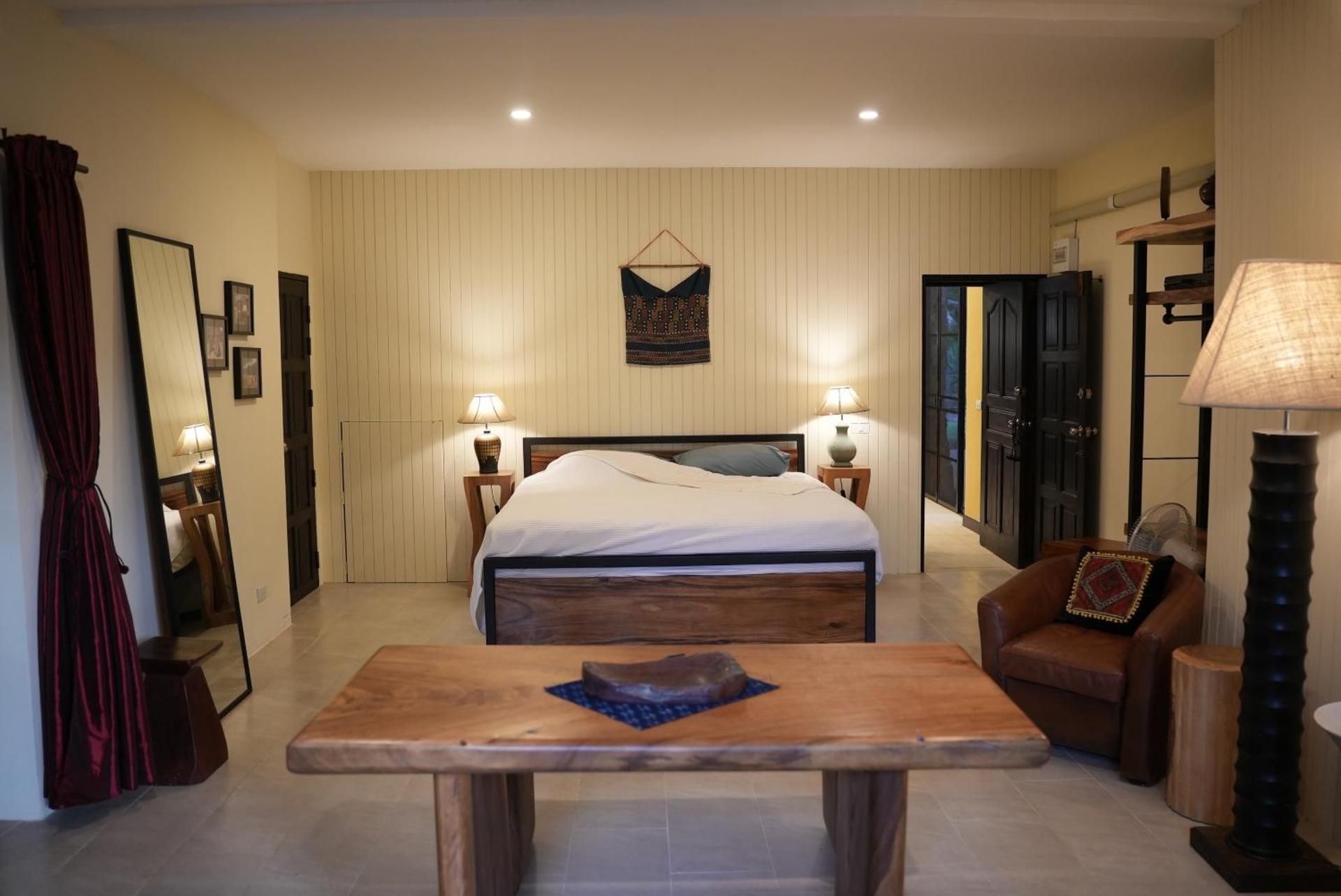 King Room with Garden View