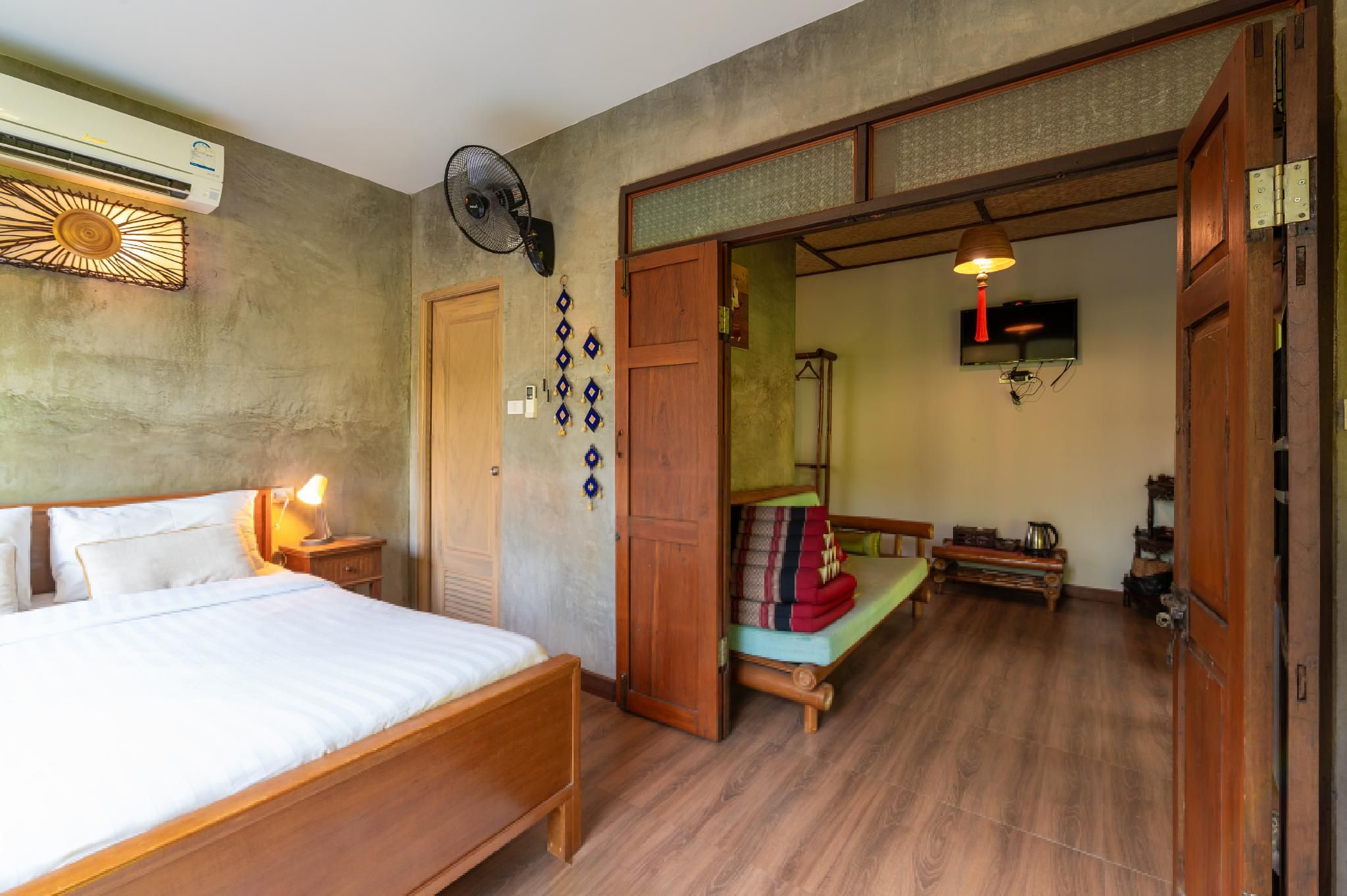 Alt Junior Suite