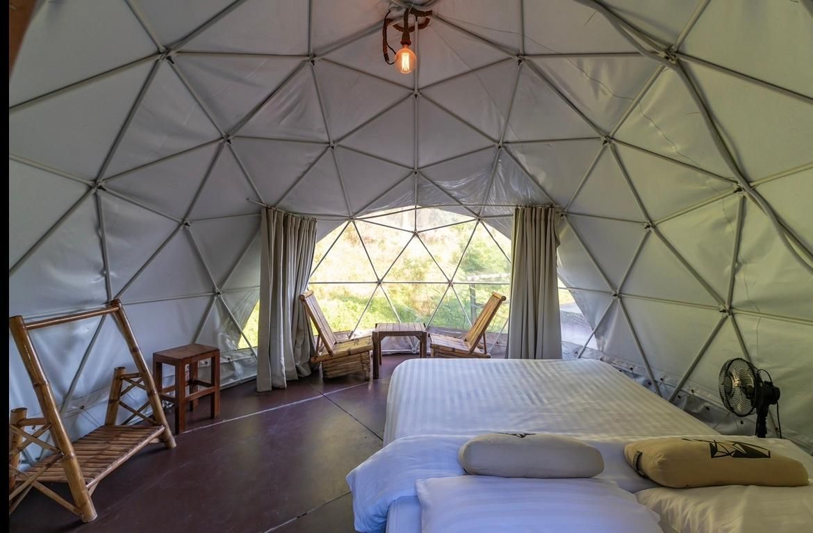 Deluxe Tent