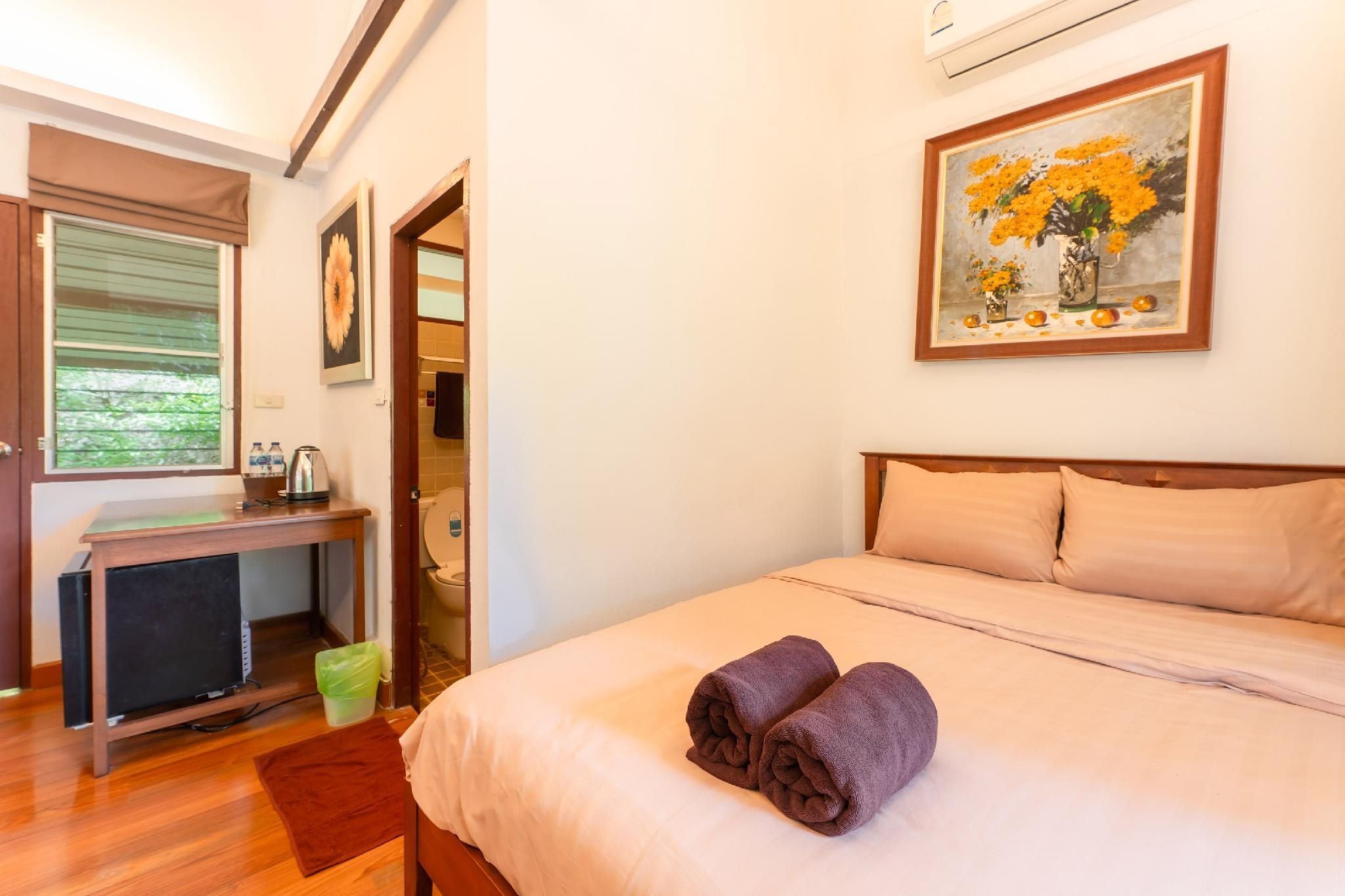 Double Room with Air Conditioning