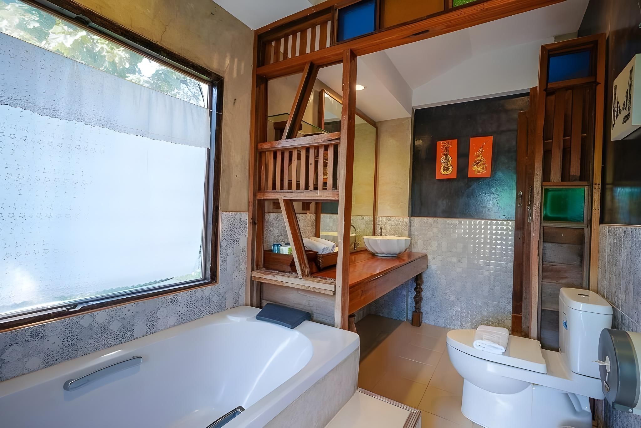 Superior - 1 King Bed