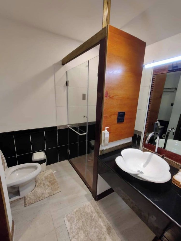 J VALLEY Resort Deluxe Waterfall View 3