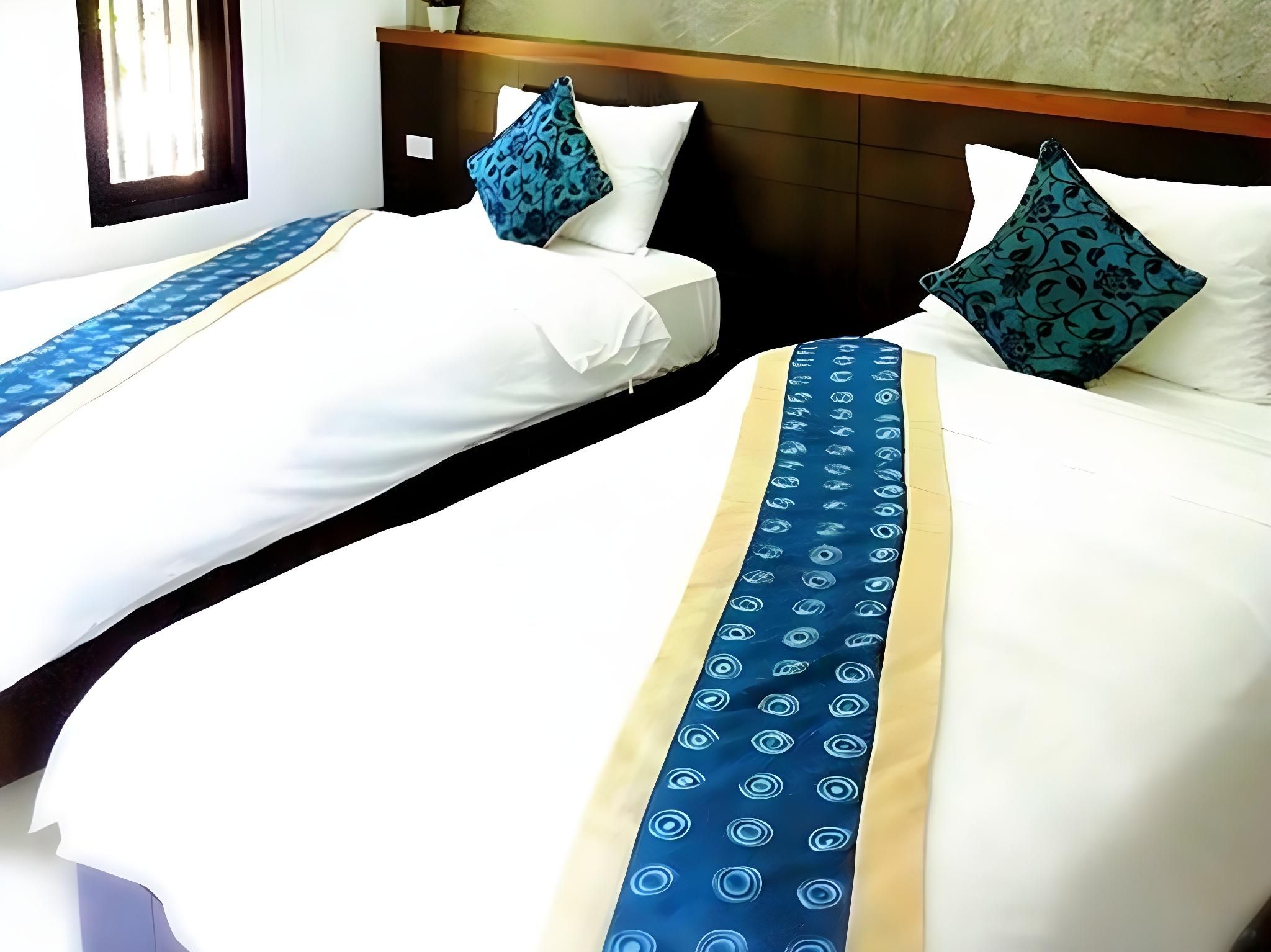 Standard Twin Bed