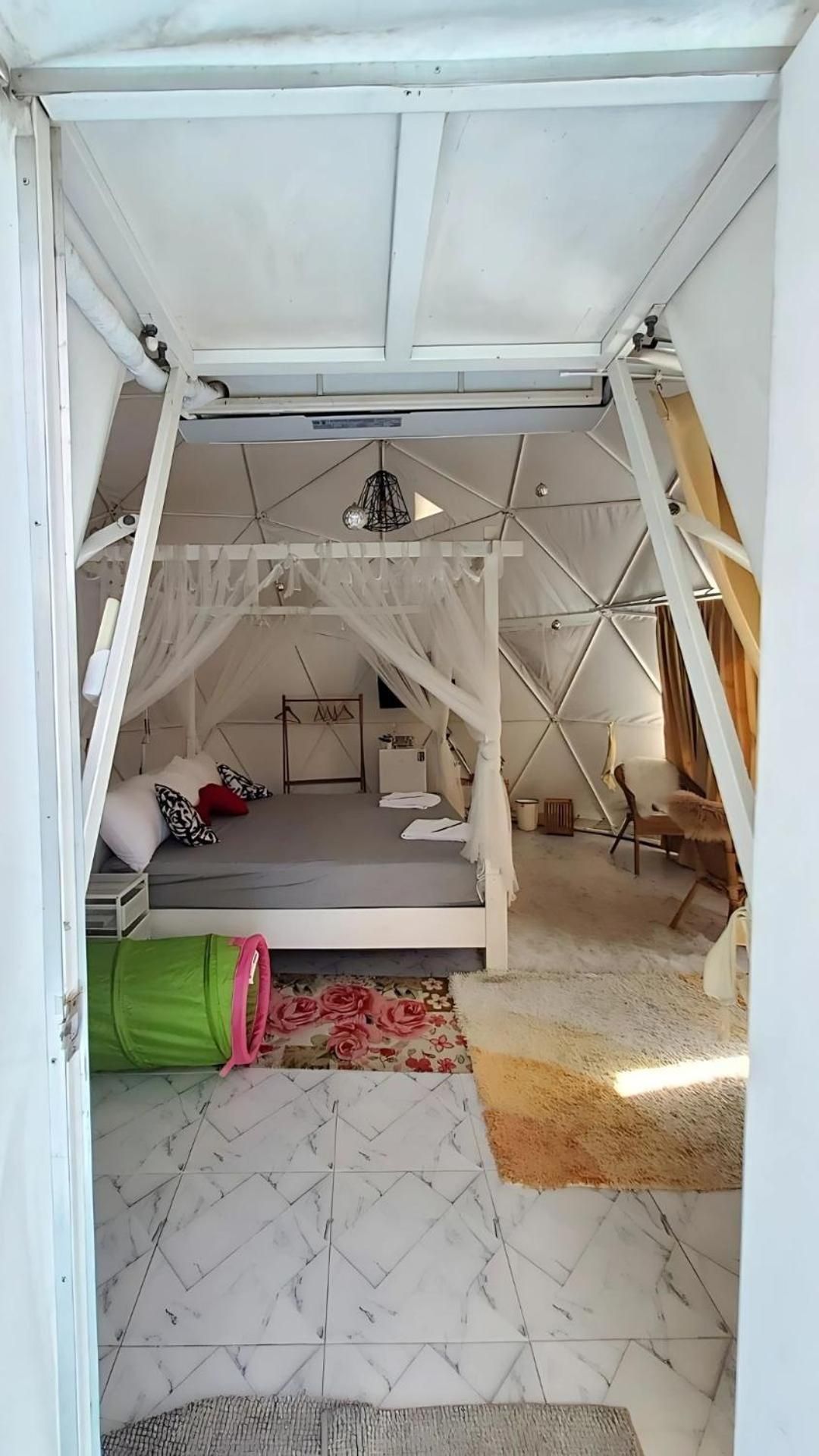 Smile Sky Hill Resort Tent 3