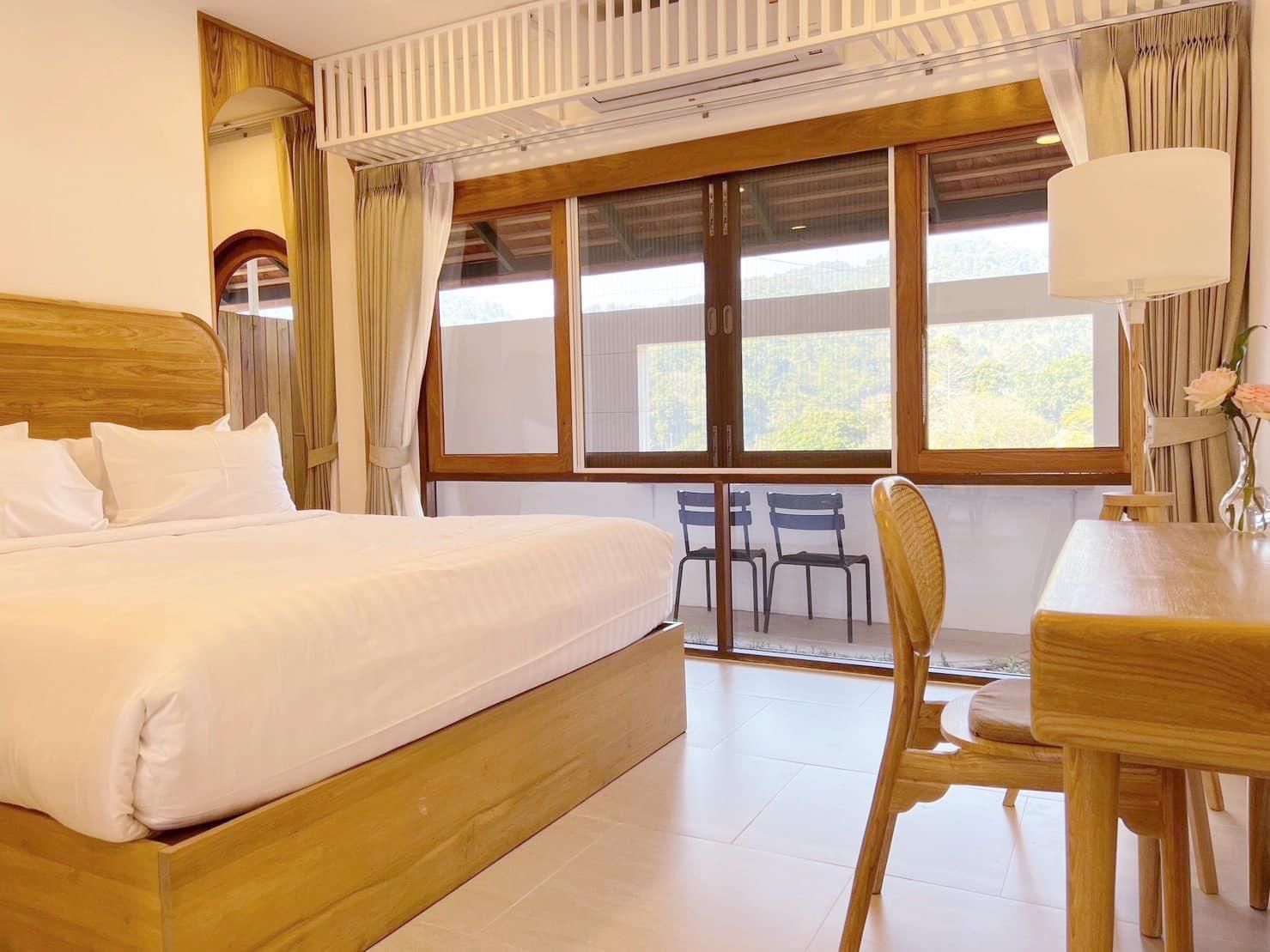Premier Room