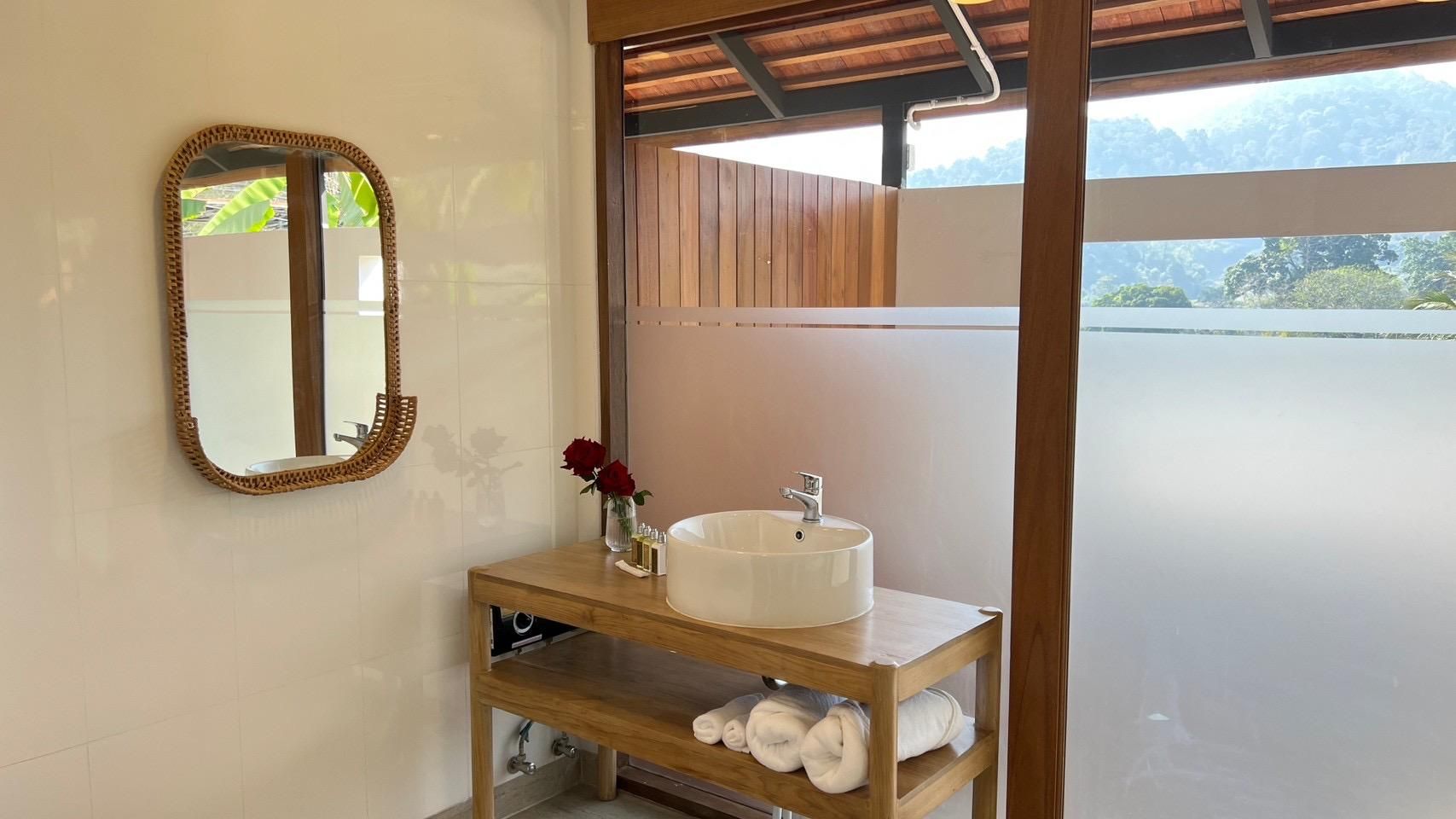 Superior Mountain View