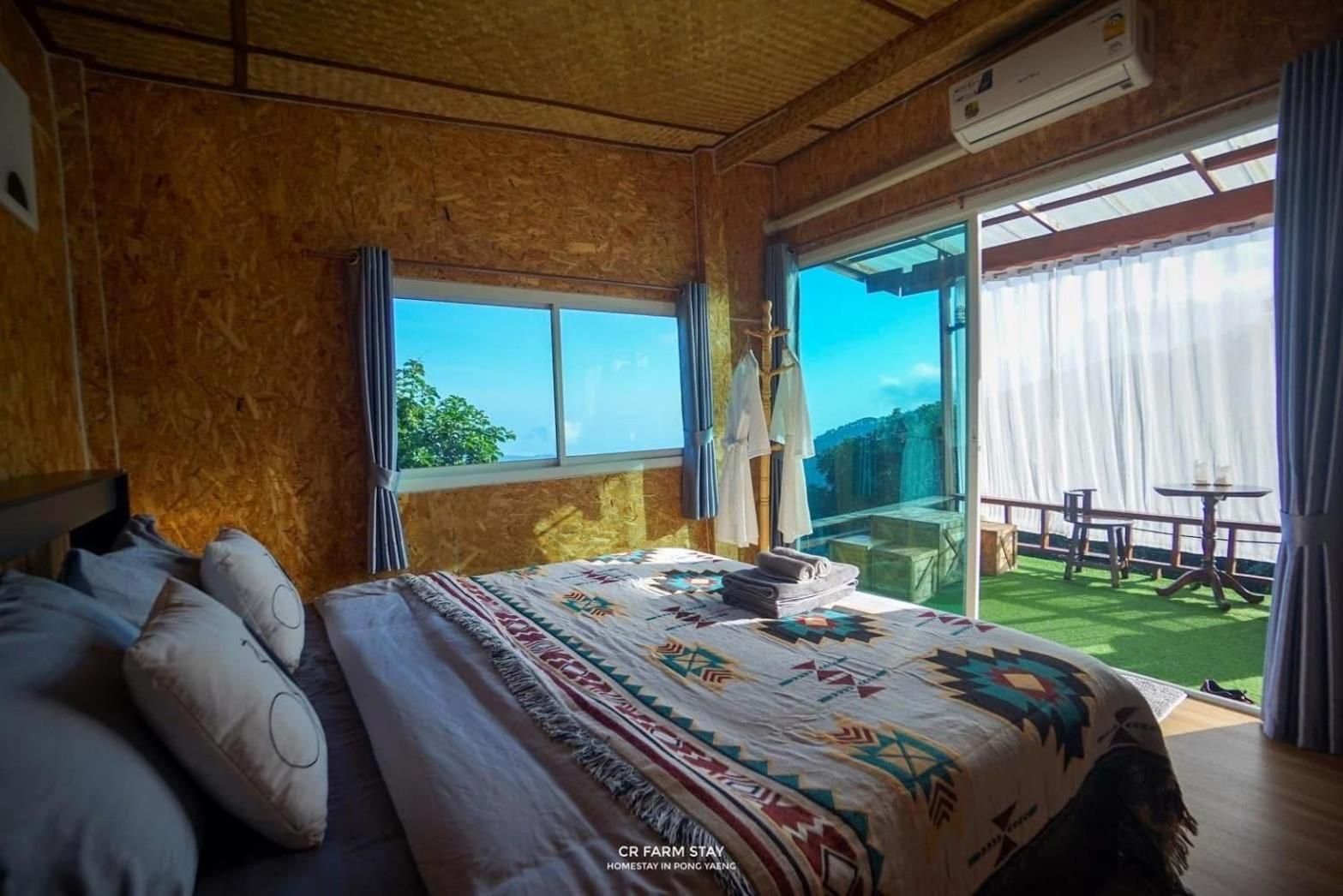 King Room with Mountain View