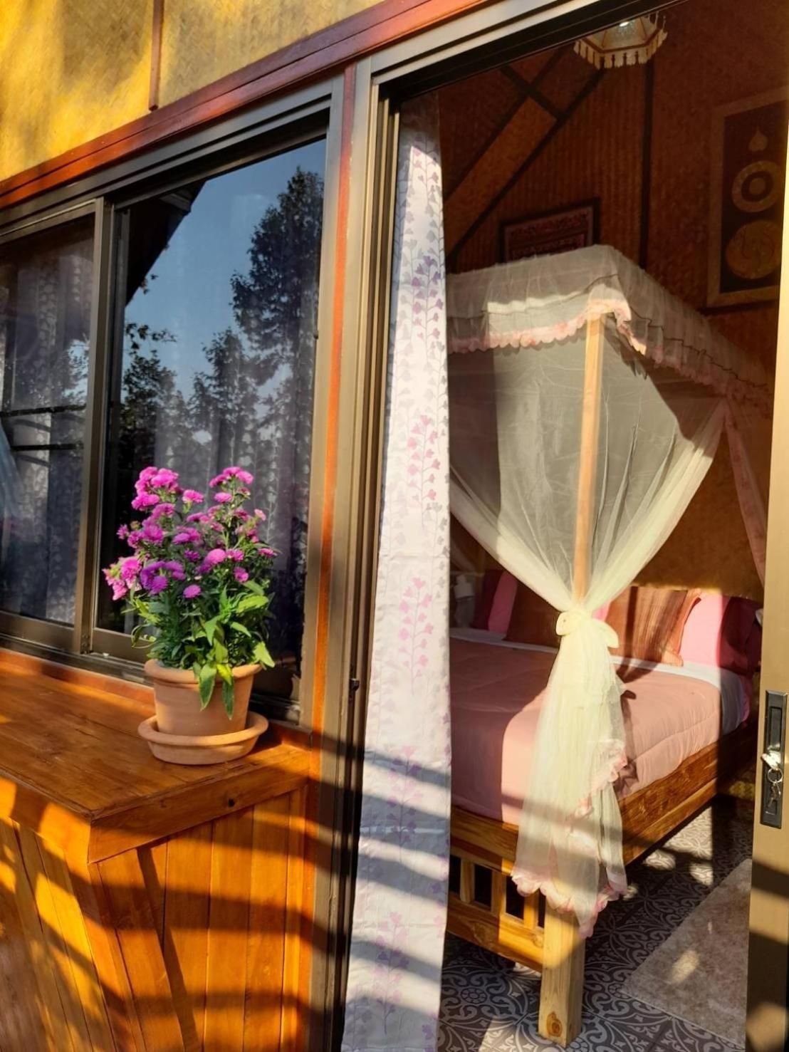 King Room with Garden View