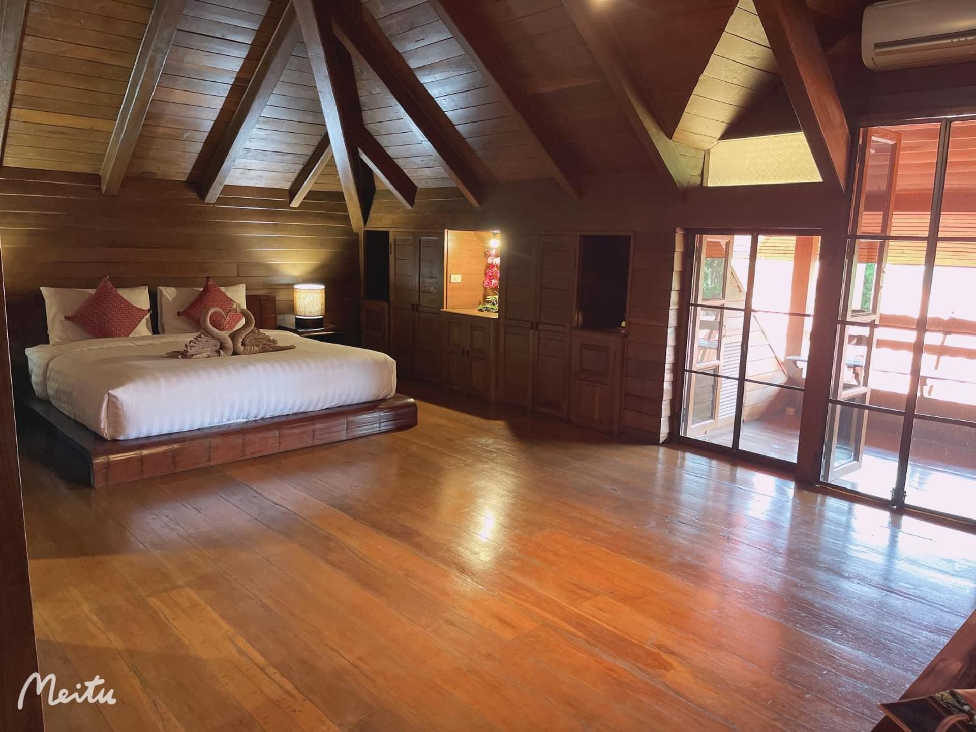 Double Room with Mountain View