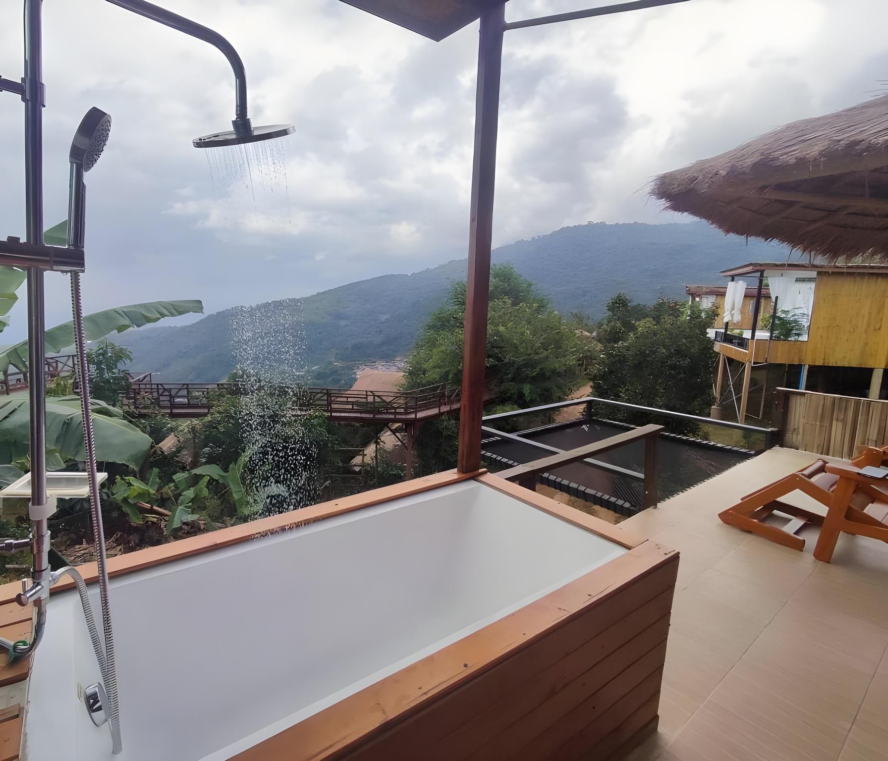 Mountain View King Room