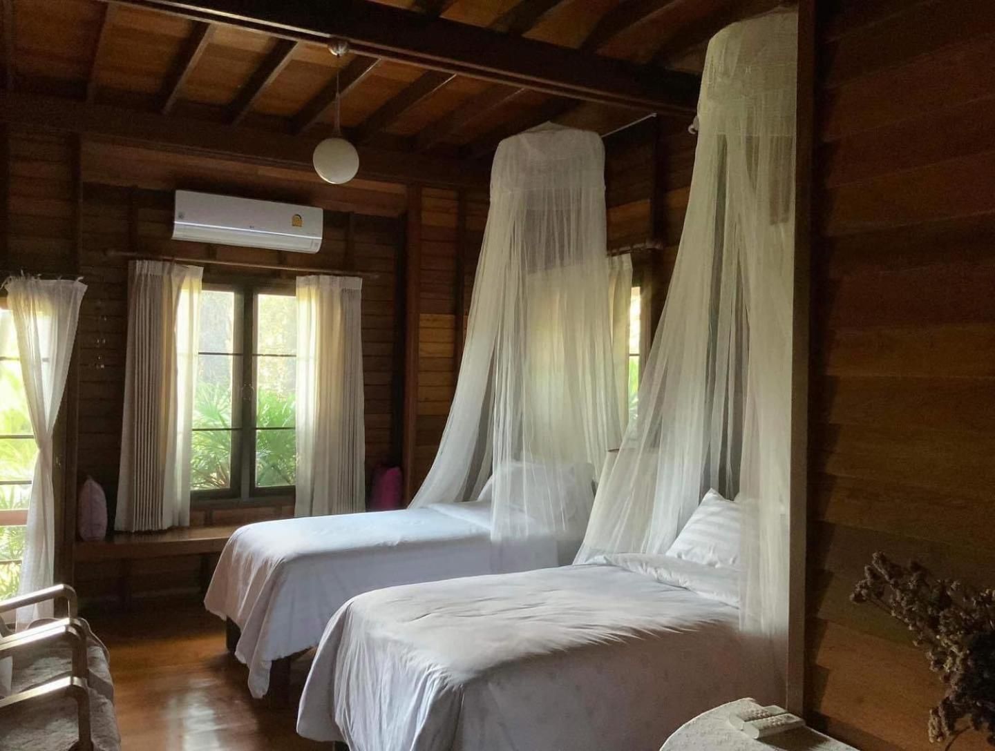 Superior Twin Room with Garden View