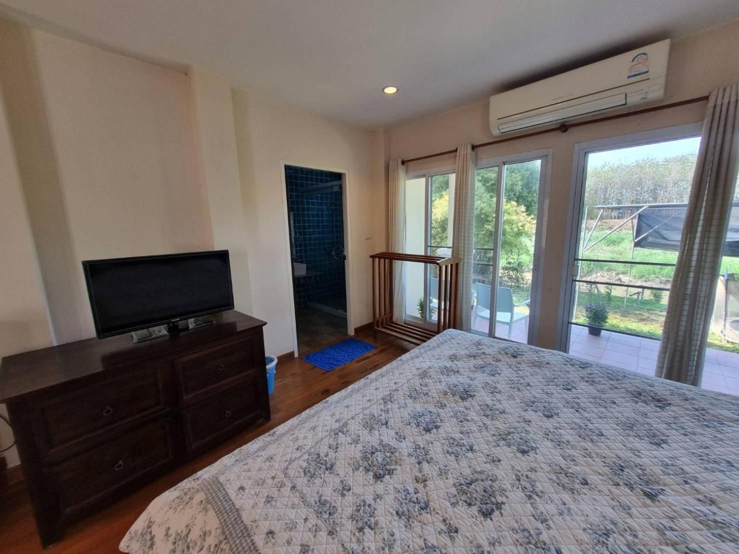 บ้านชยชิโต Chayachito Home Stay Double Room with Balcony 2