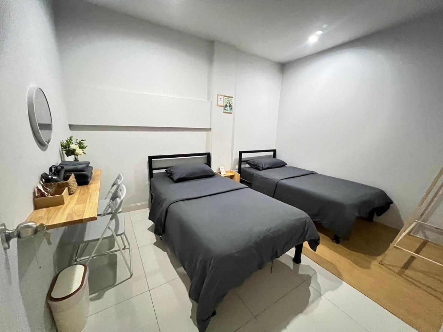 Twin Room with Shared Bathroom
