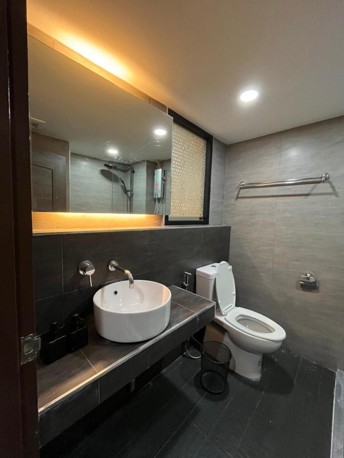 Family Two-Bedroom Apartment with View