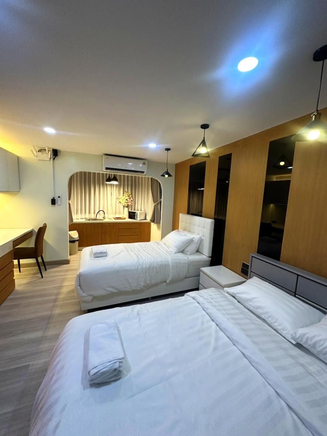 Family Two-Bedroom Apartment with View
