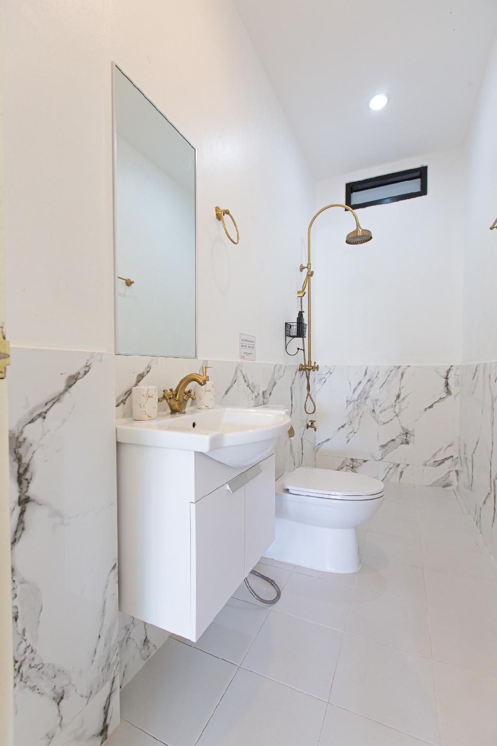 The Little Siri Deluxe Studio 3