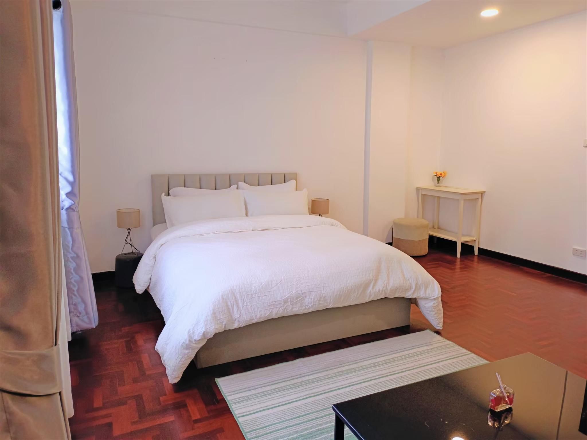 Connecting Room - Non-Smoking