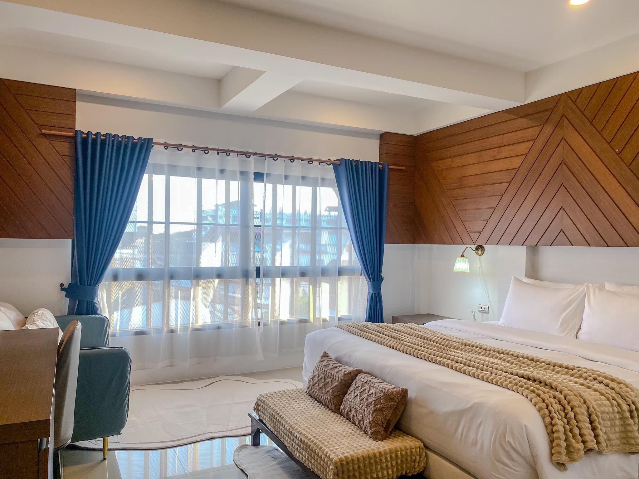 Deluxe King Room - Newly Renovated