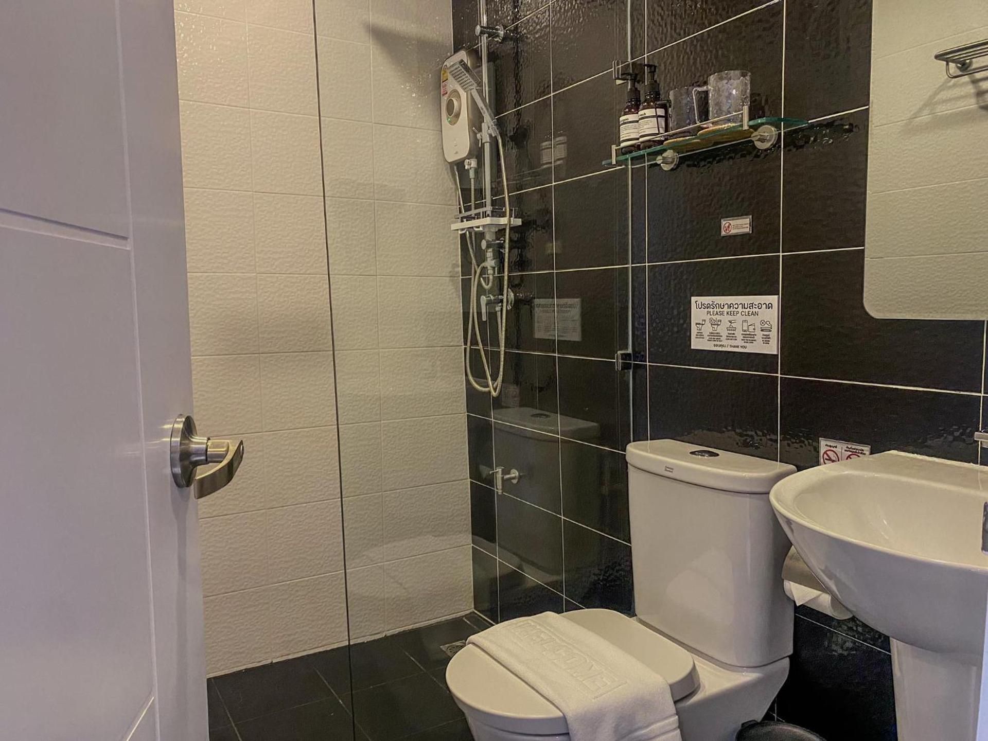 Deluxe Twin Room - Newly Renovated