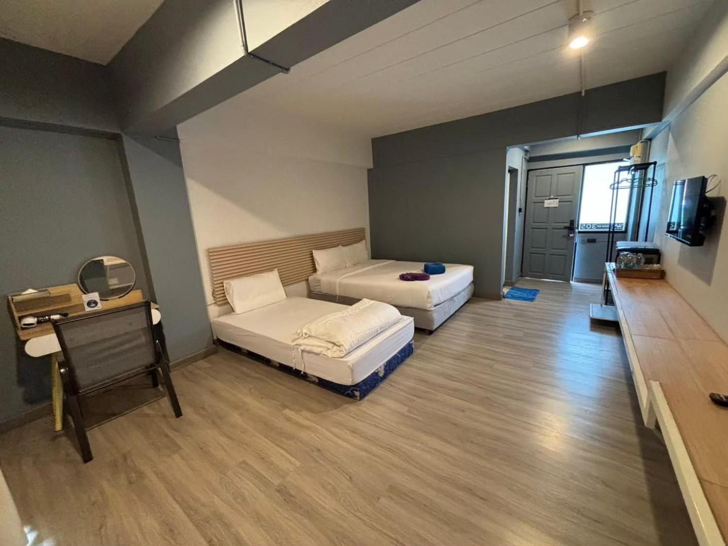 Deluxe Triple Room