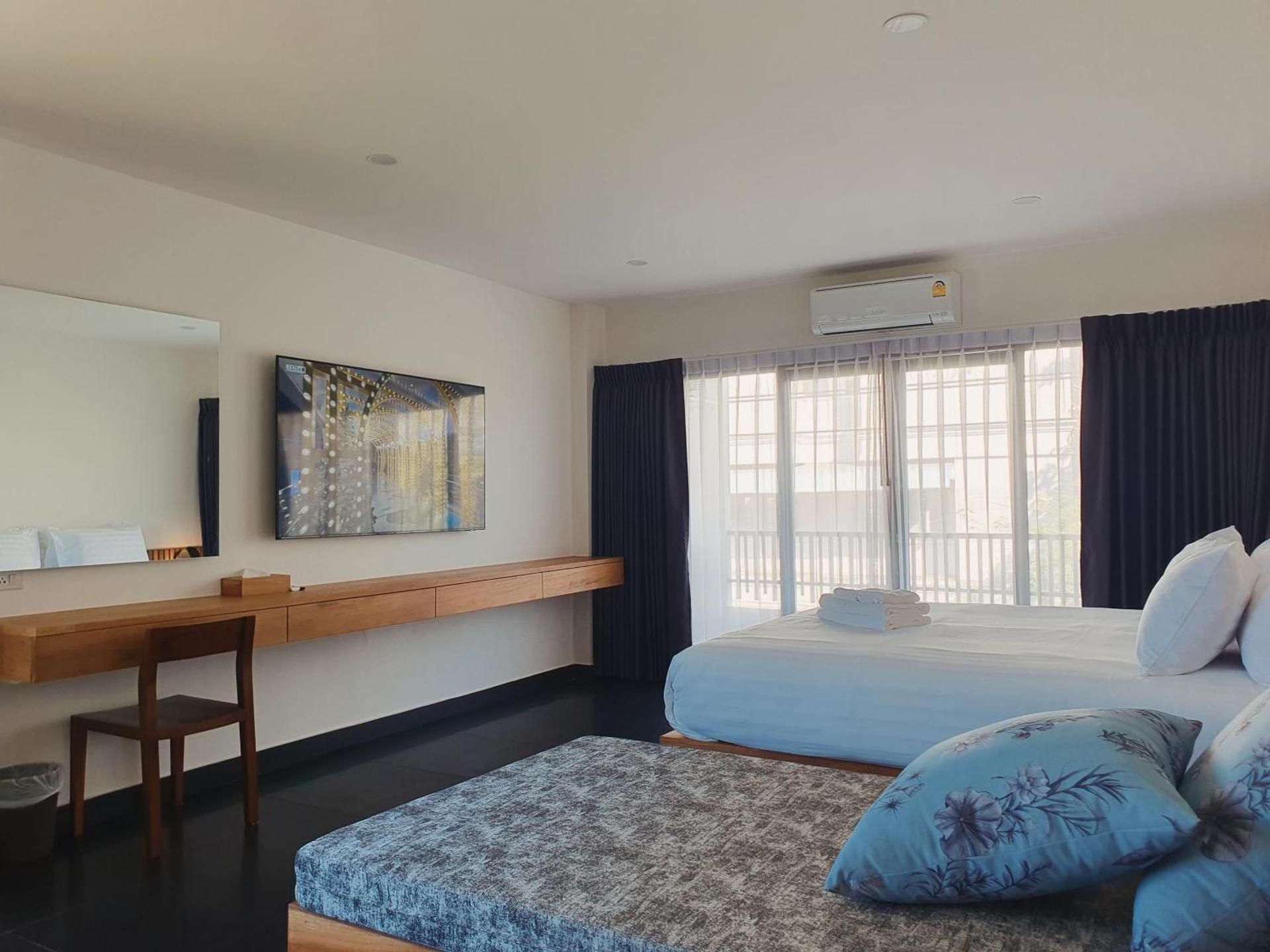 Deluxe Junior Suite