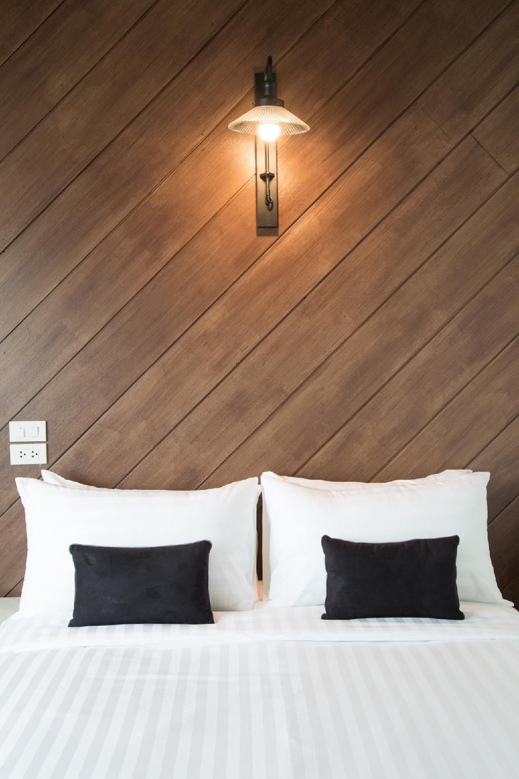 Superior King Bed