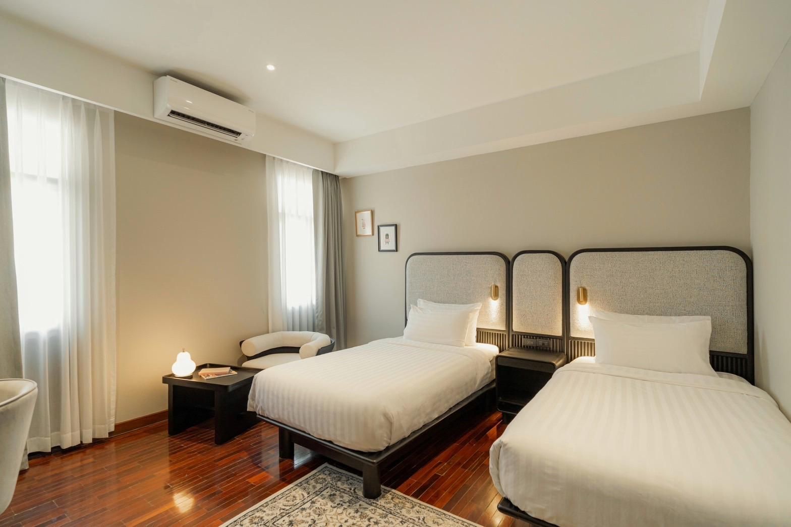 Superior Twin Room