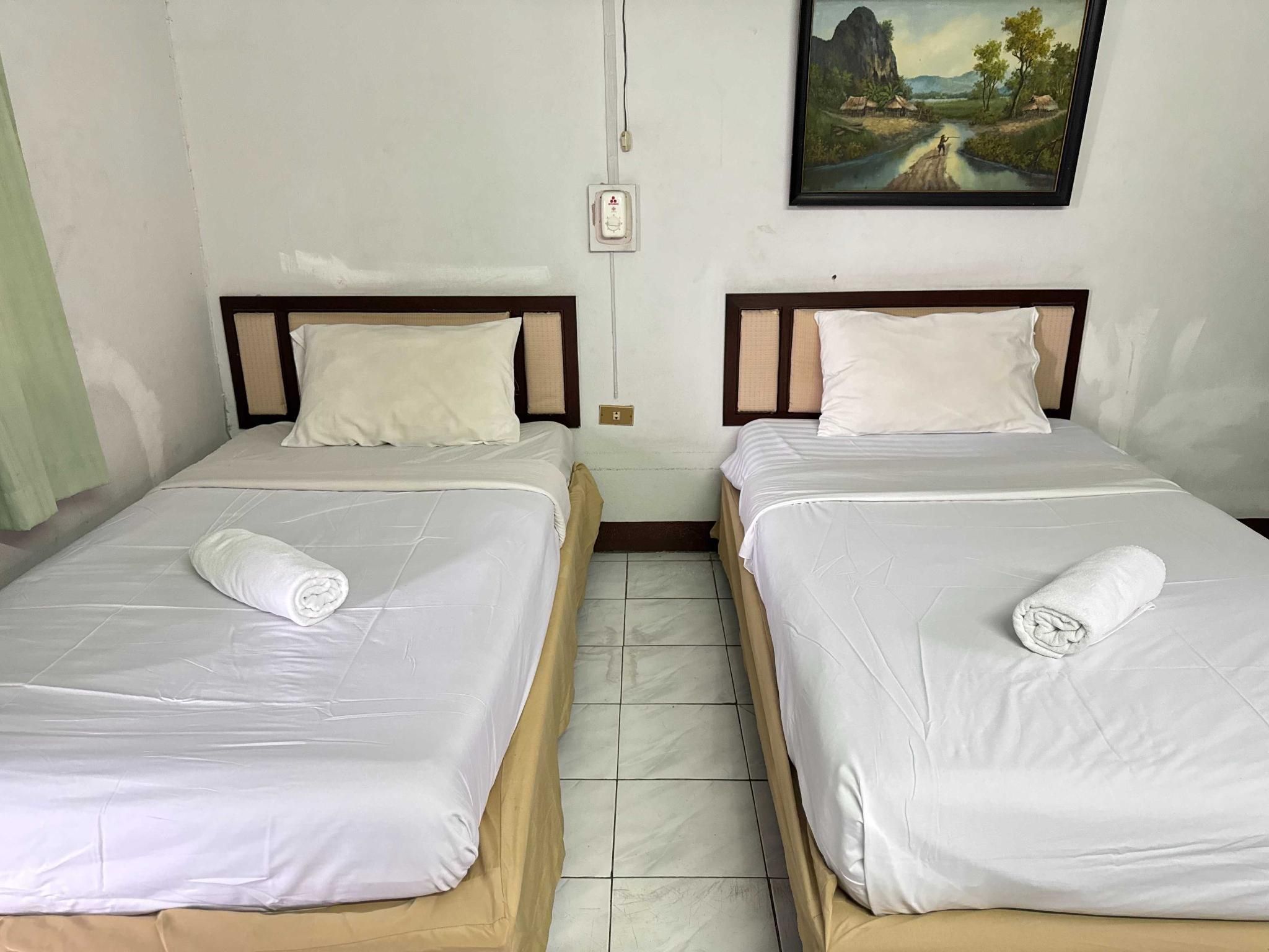 Twin Room with Fan