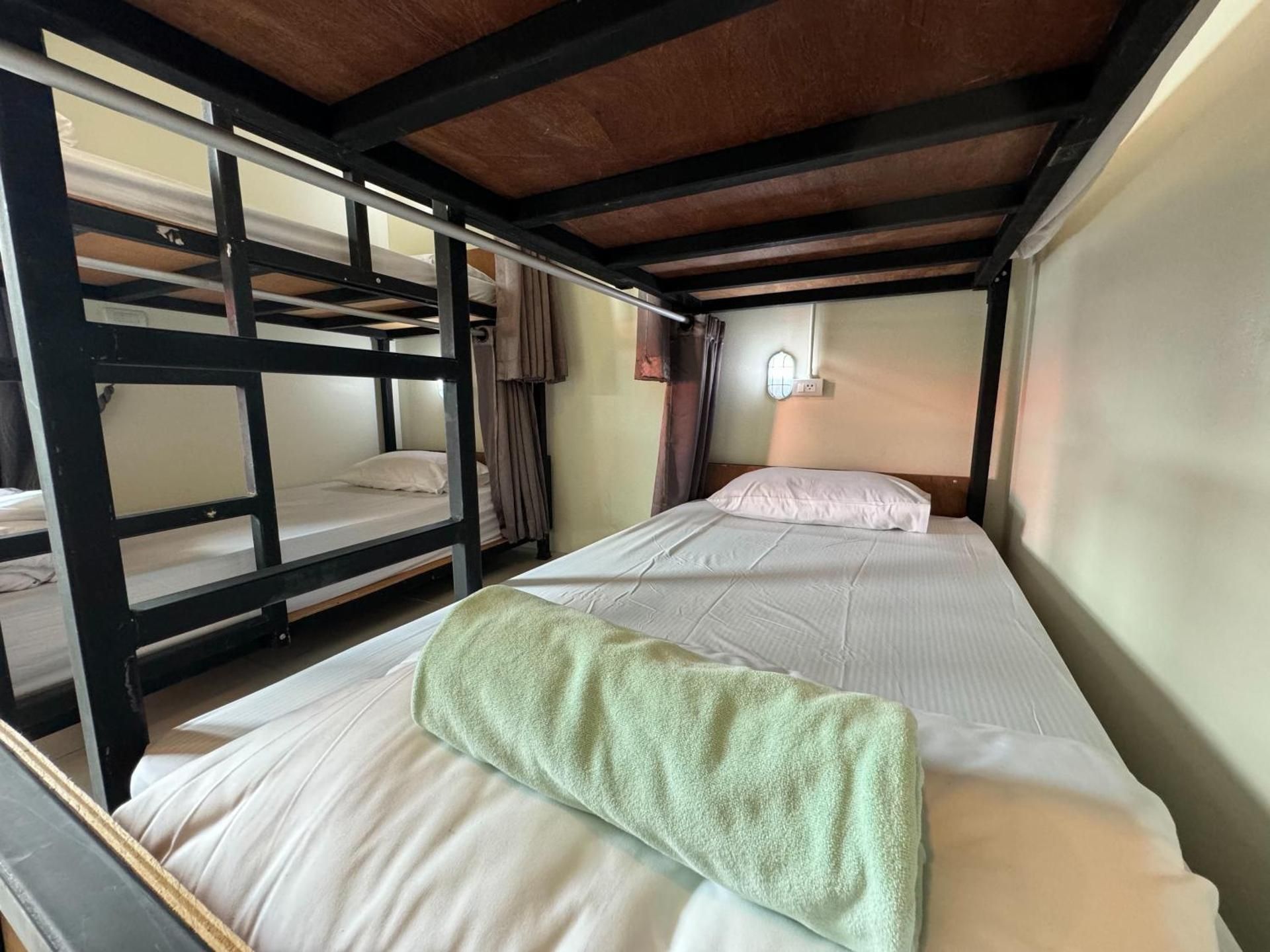Baan Meesuk Single Bed in 4-Bed Dormitory Room