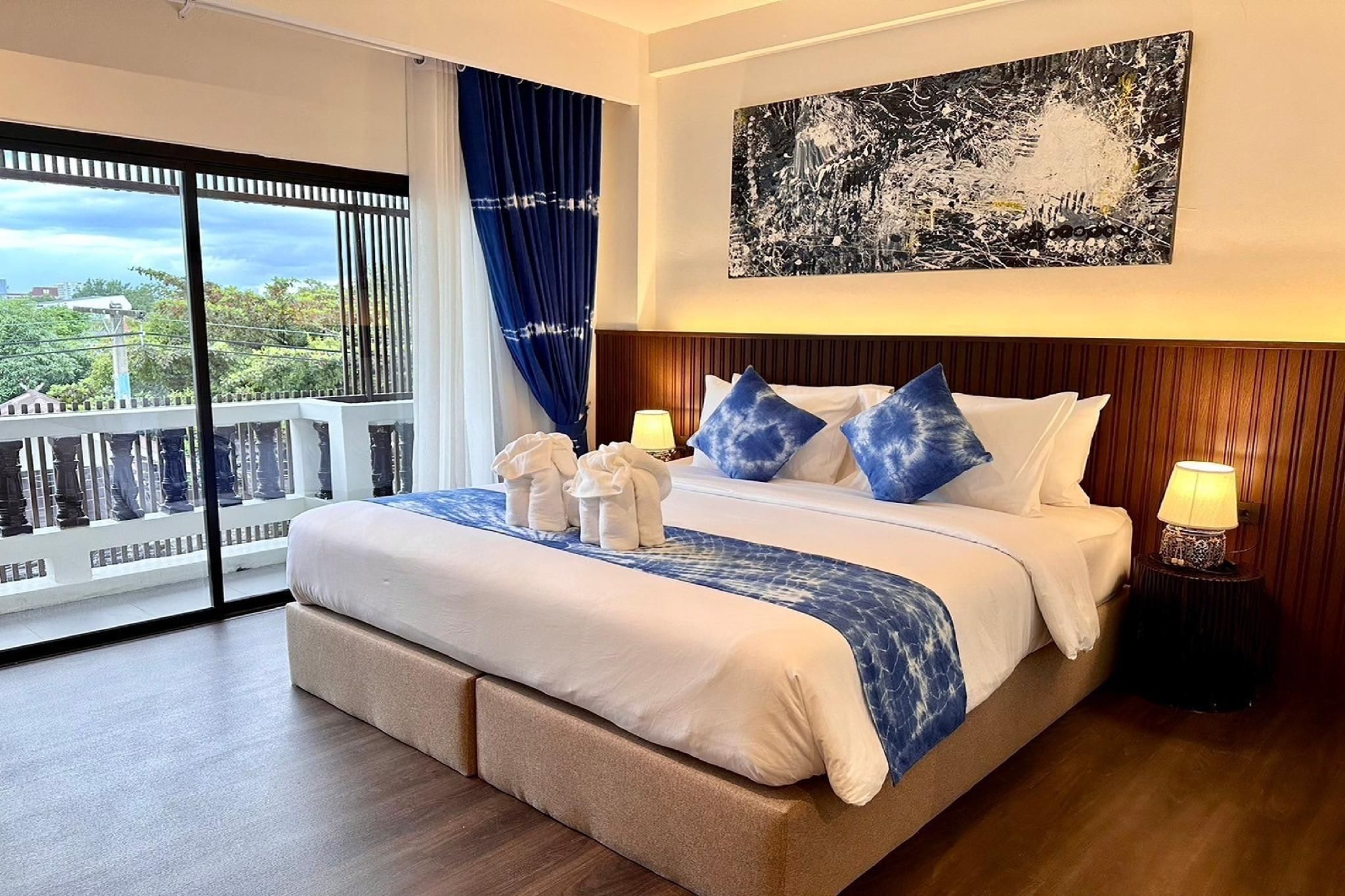 Deluxe Double with Balcony