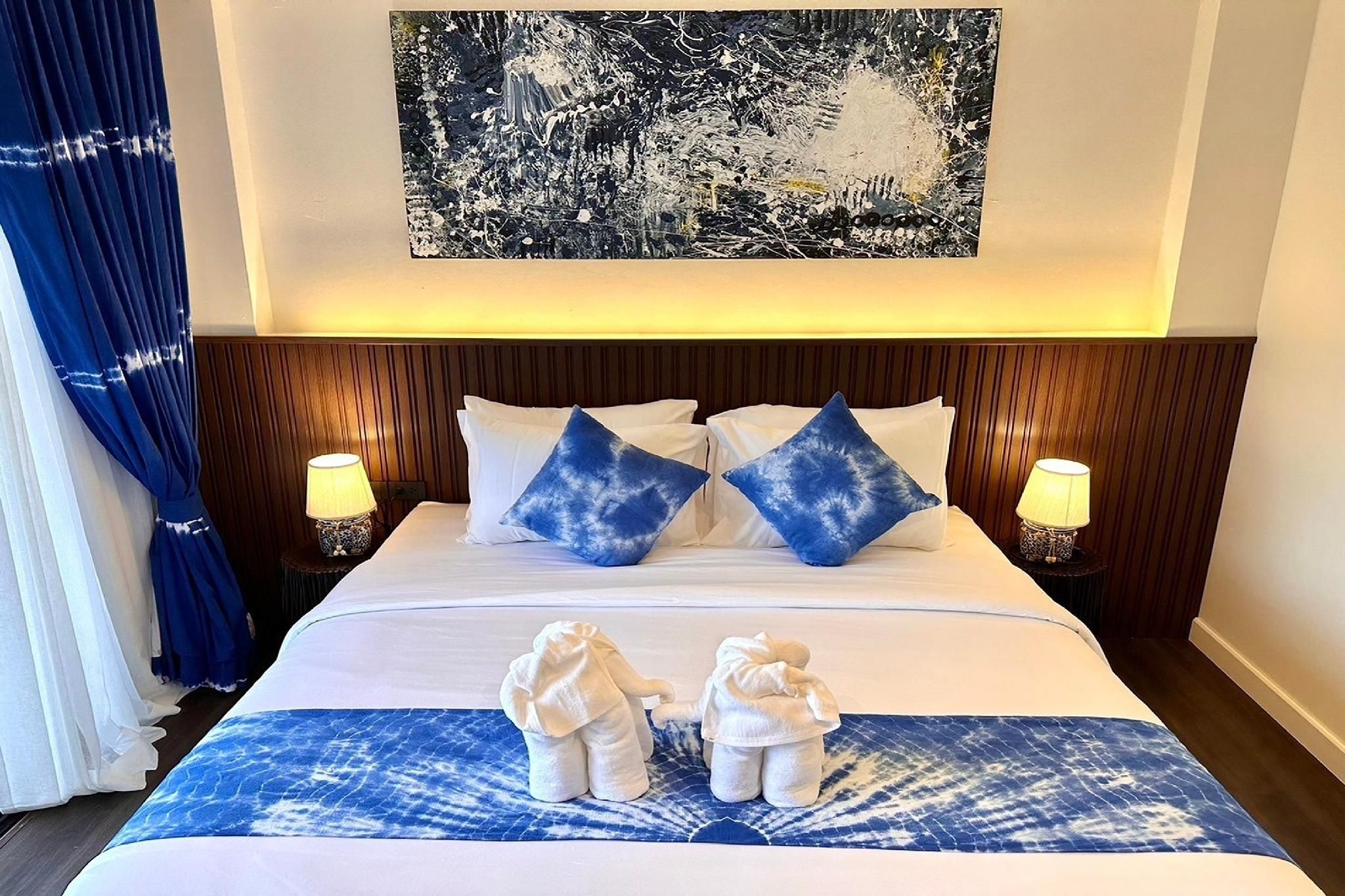 Deluxe Double with Balcony